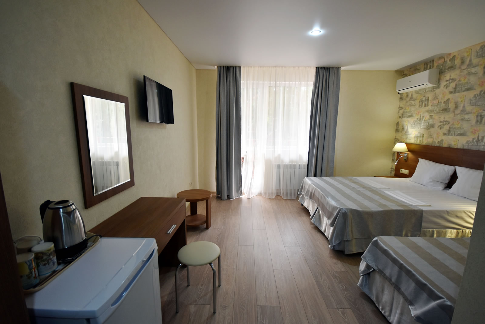 Стандартный трехместный номер