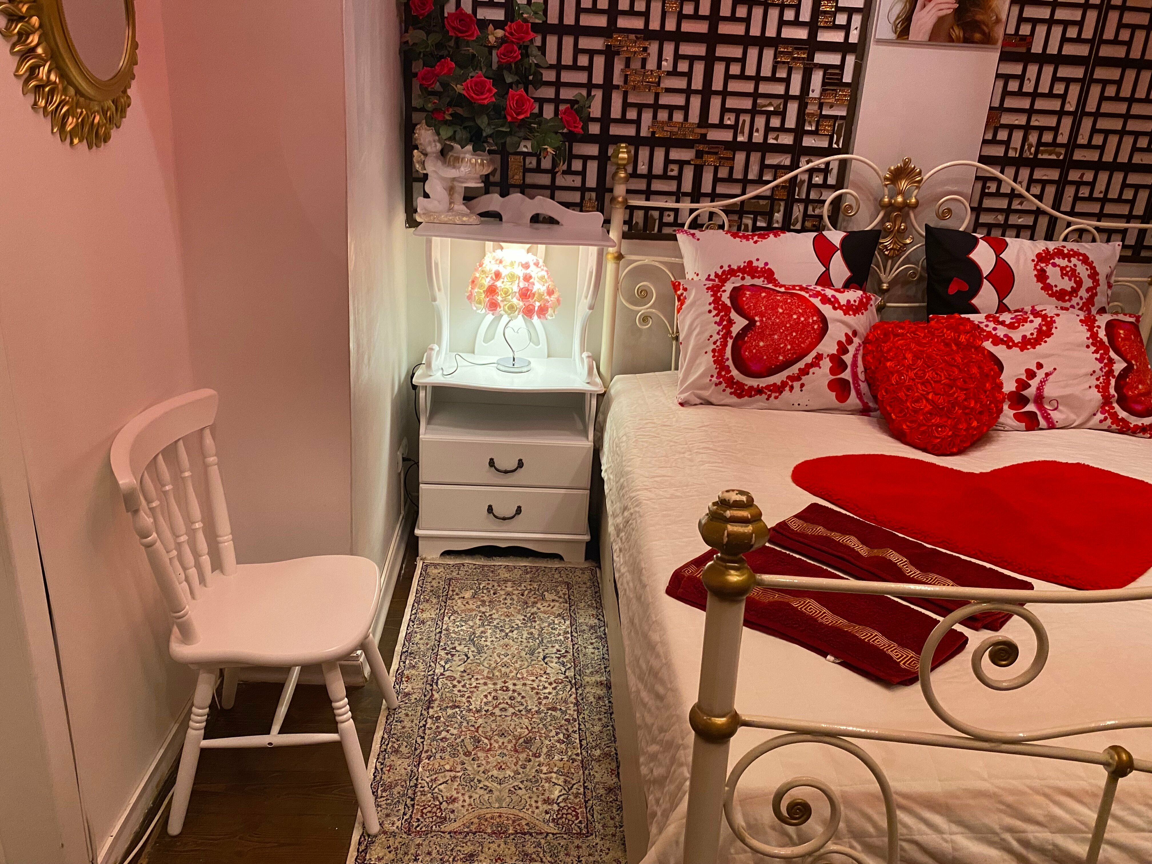 Семейный номер с общей ванной комнатой