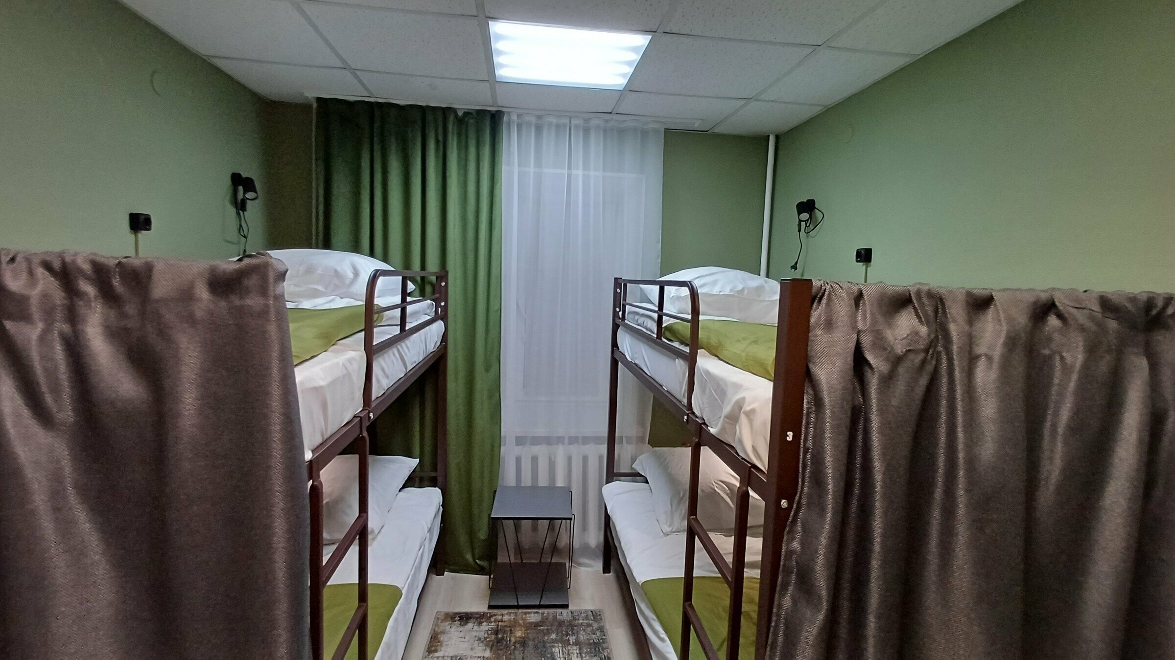 Общий 4-местный номер для мужчин и женщин