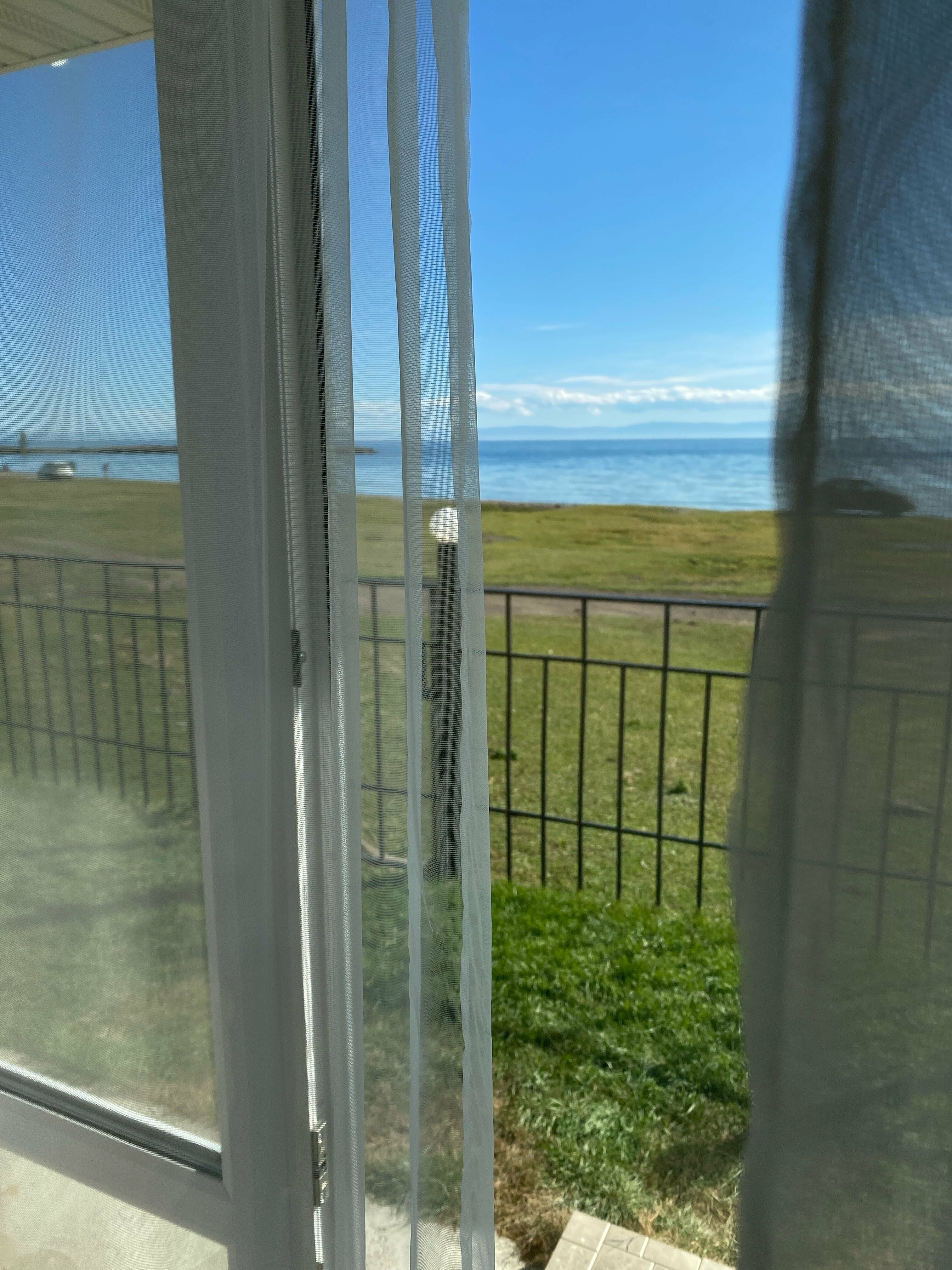 Двухместный номер с 1 большой кроватью и видом на озеро