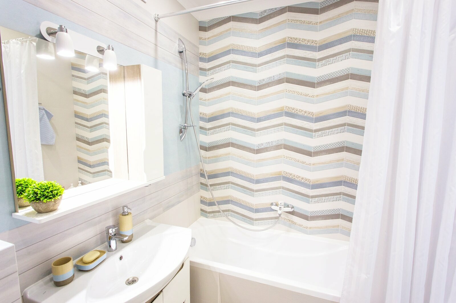 Четырехместный номер с балконом