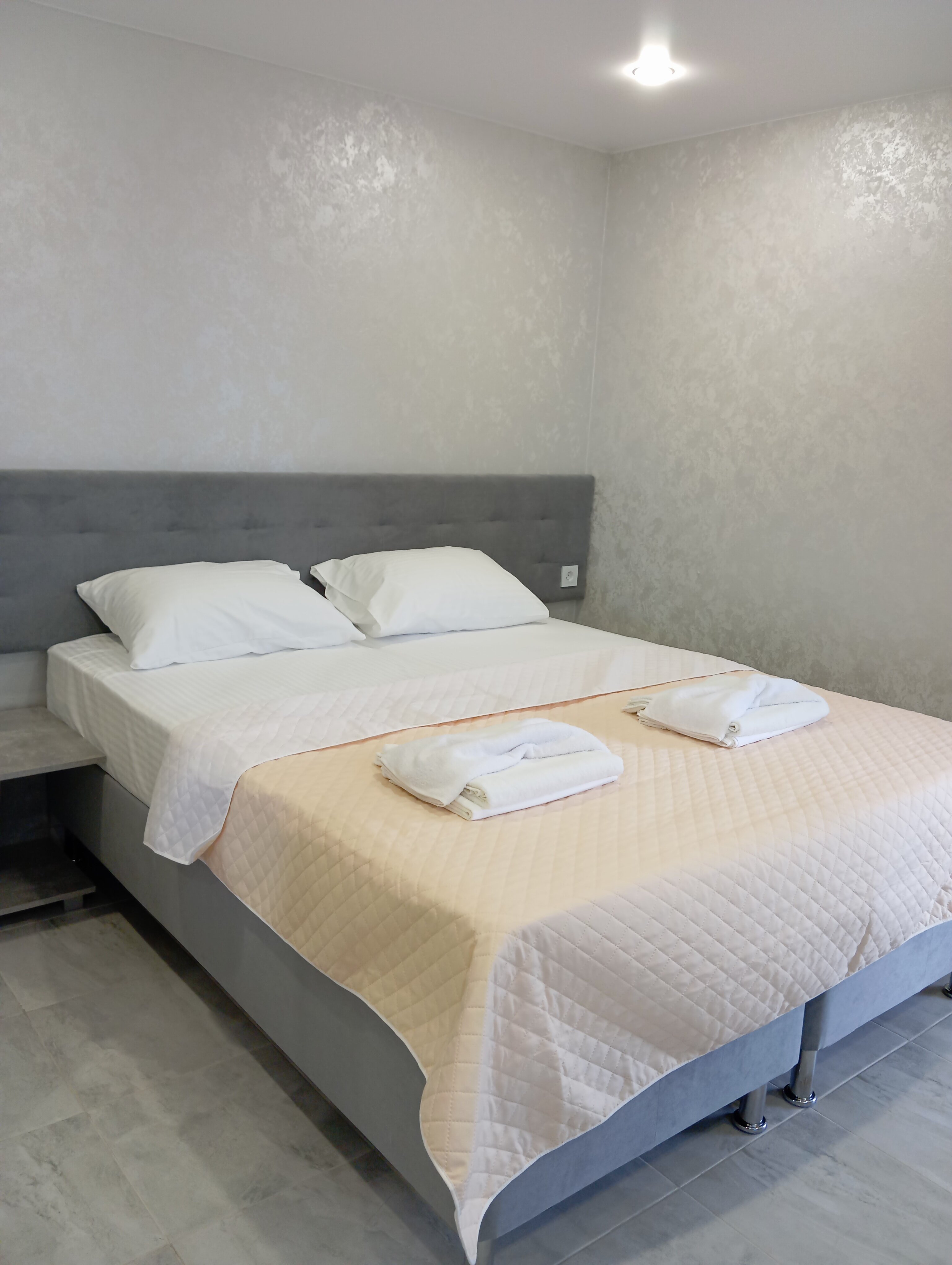 Апартаменты с балконом