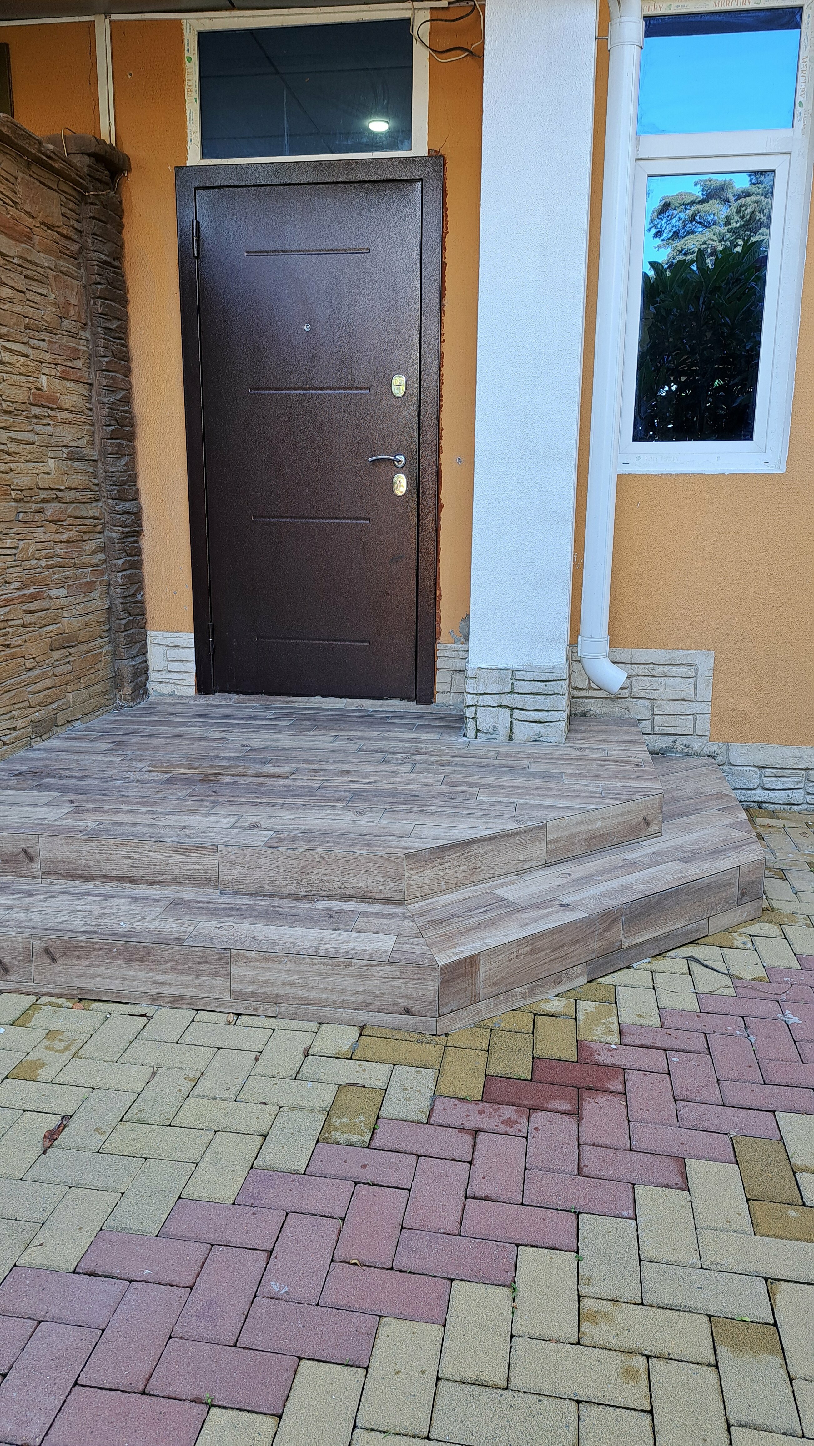 Трехместный номер Делюкс