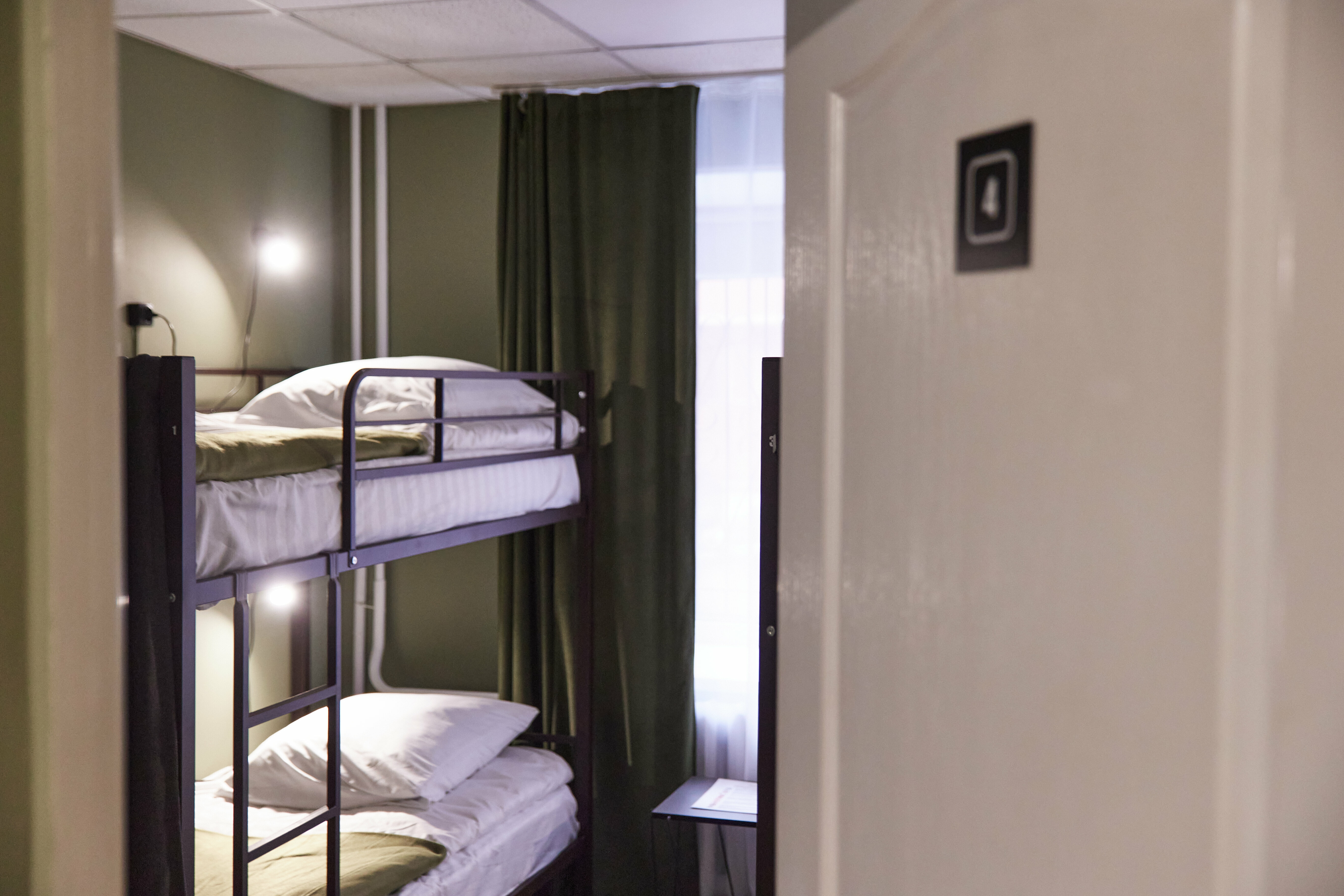 Общий 4-местный номер для мужчин и женщин