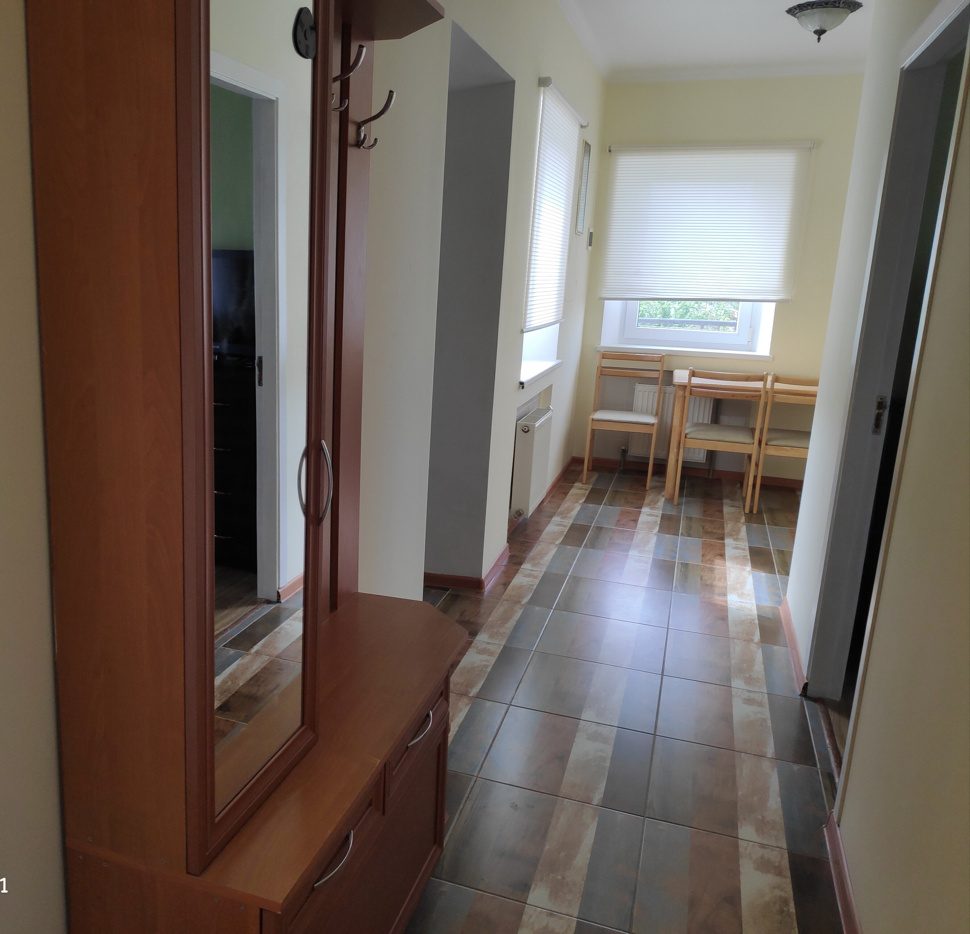 Двухкомнатный полулюкс с кухней