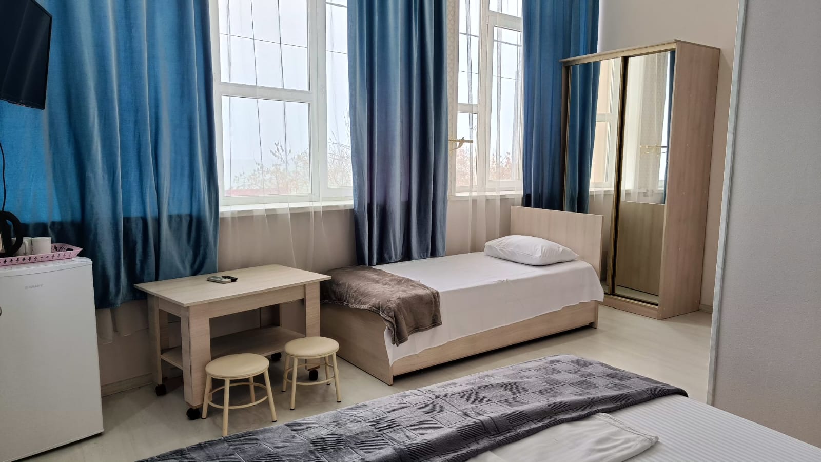 Трехместный номер с видом на море