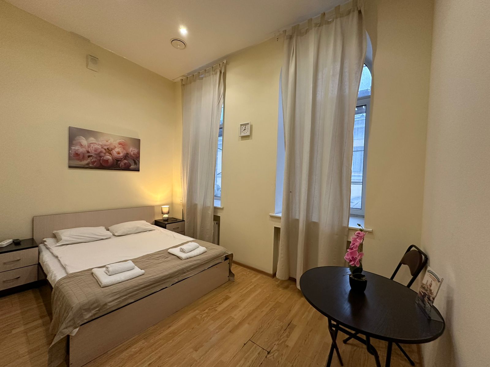 Двухместный номер с двуспальной кроватью без кондиционера