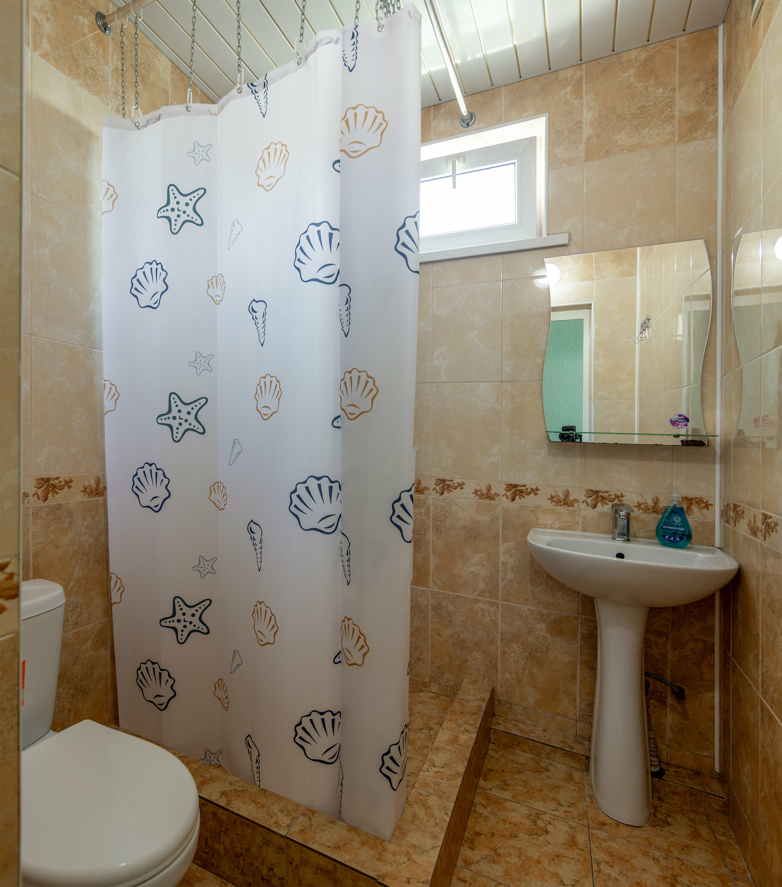 Улучшенный трехместный номер