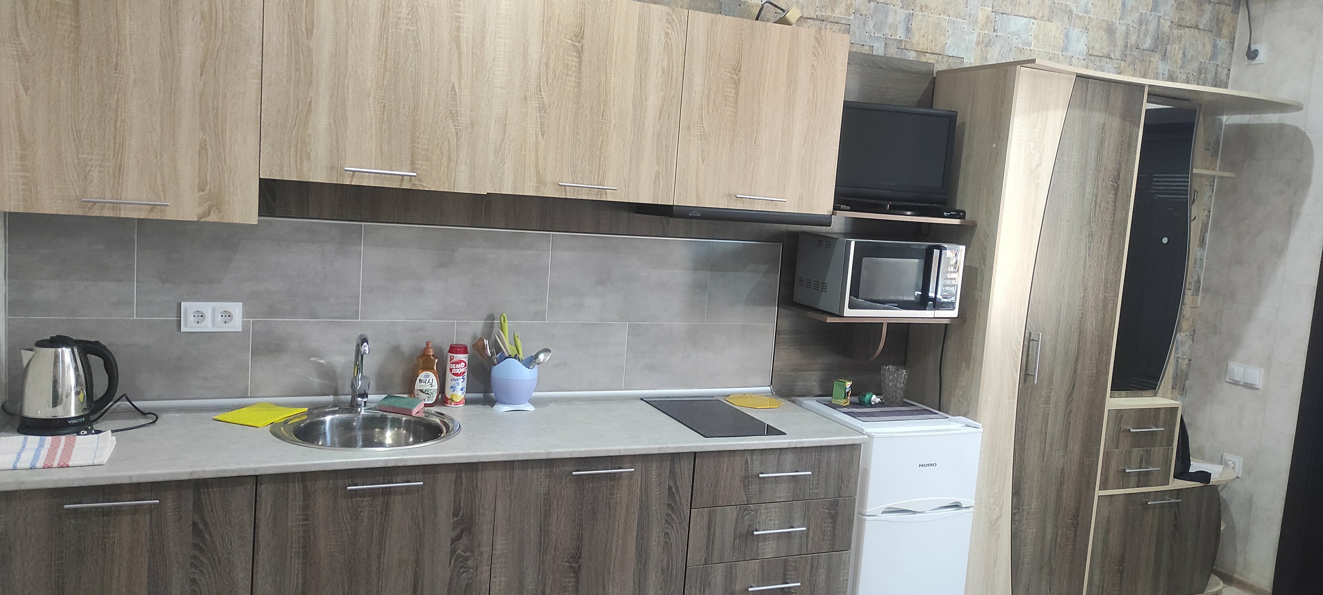 Номер-студия с диваном-кроватью