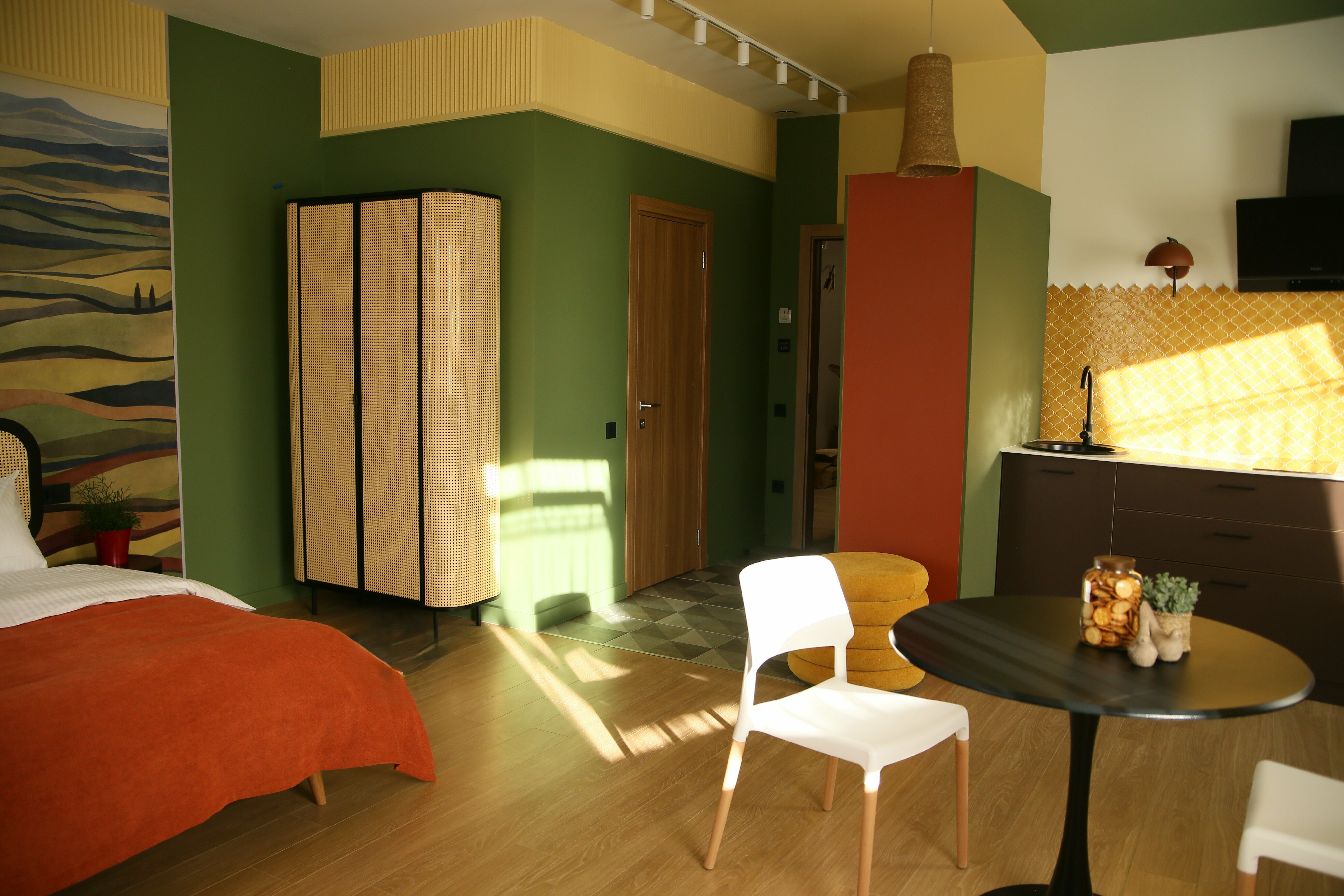 № 401 "Делюкс" 