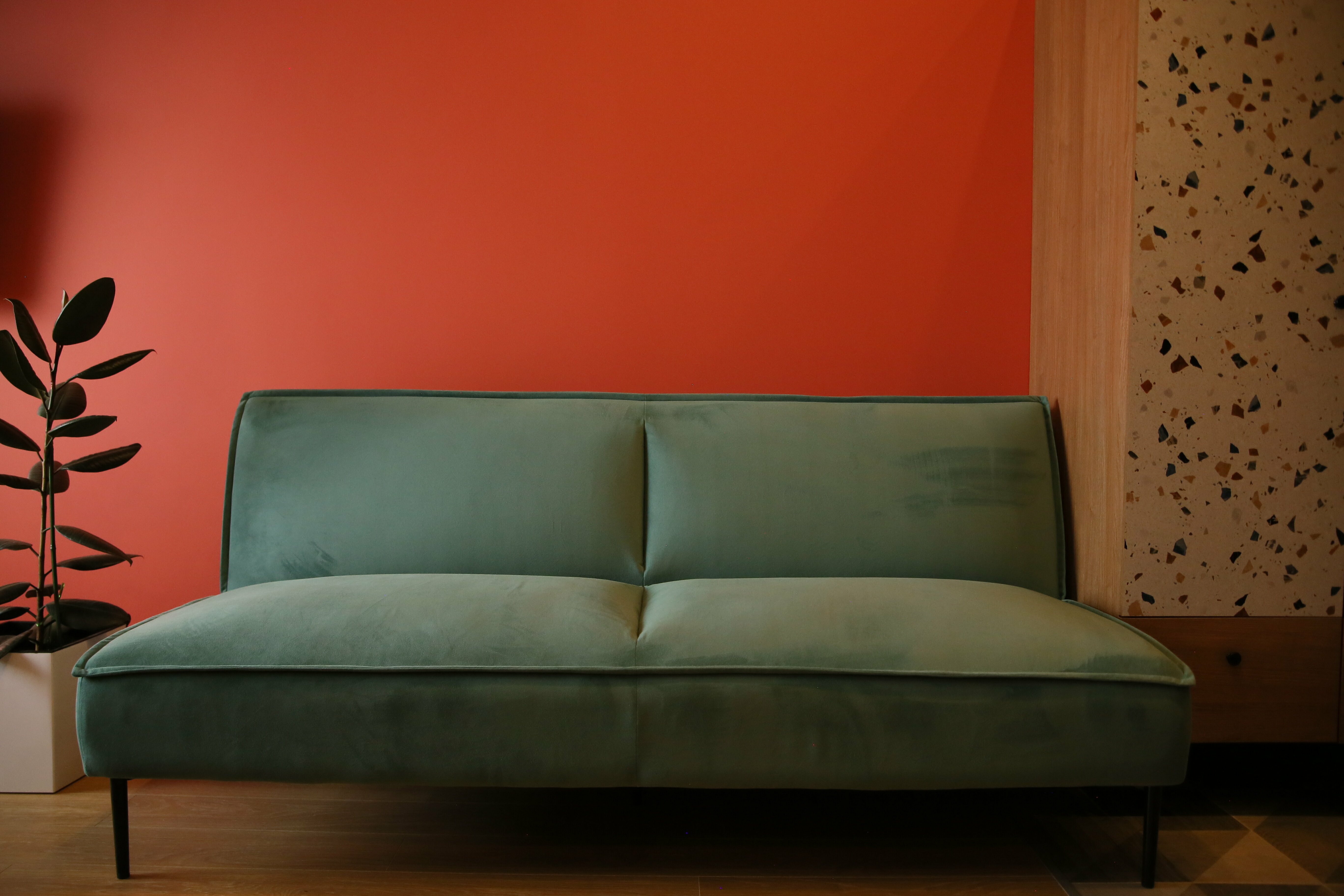 № 307 "Стандартный номер с угловой кроватью" 