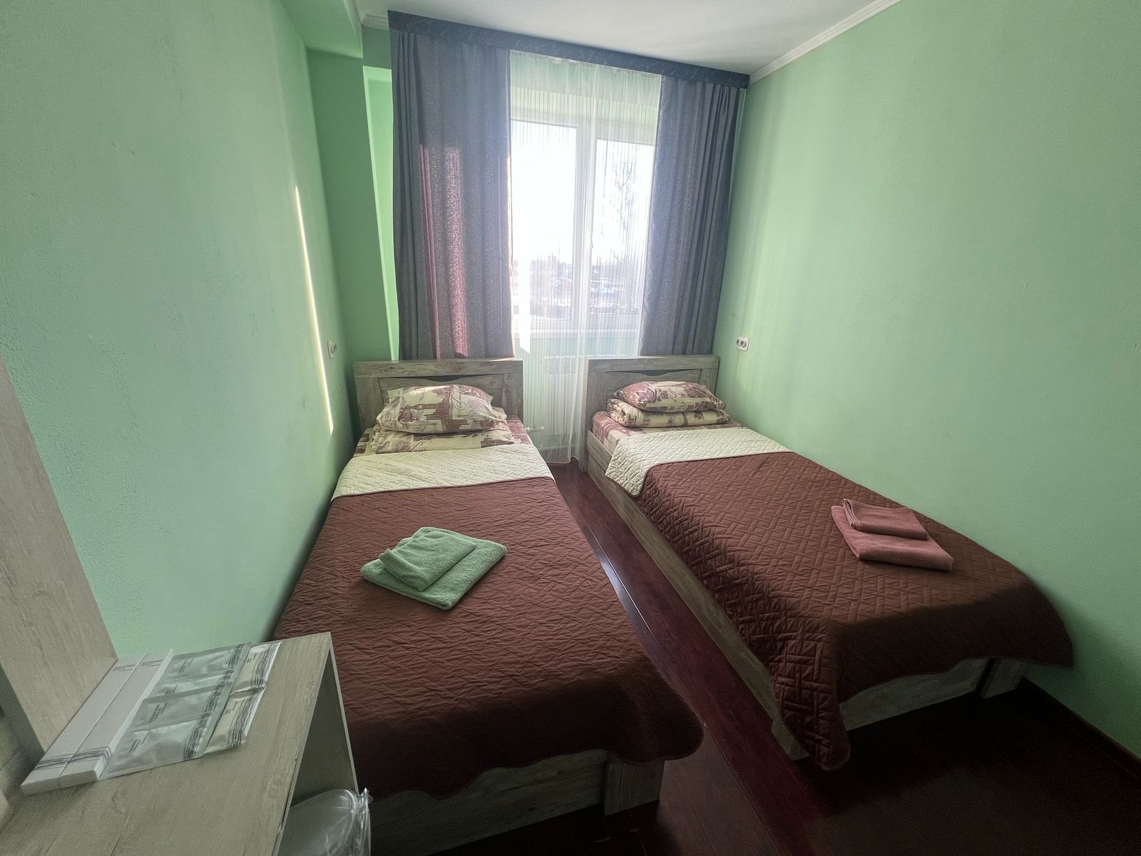 "Хостел" раздельные кровати стоимость 1-го места 2000 рублей