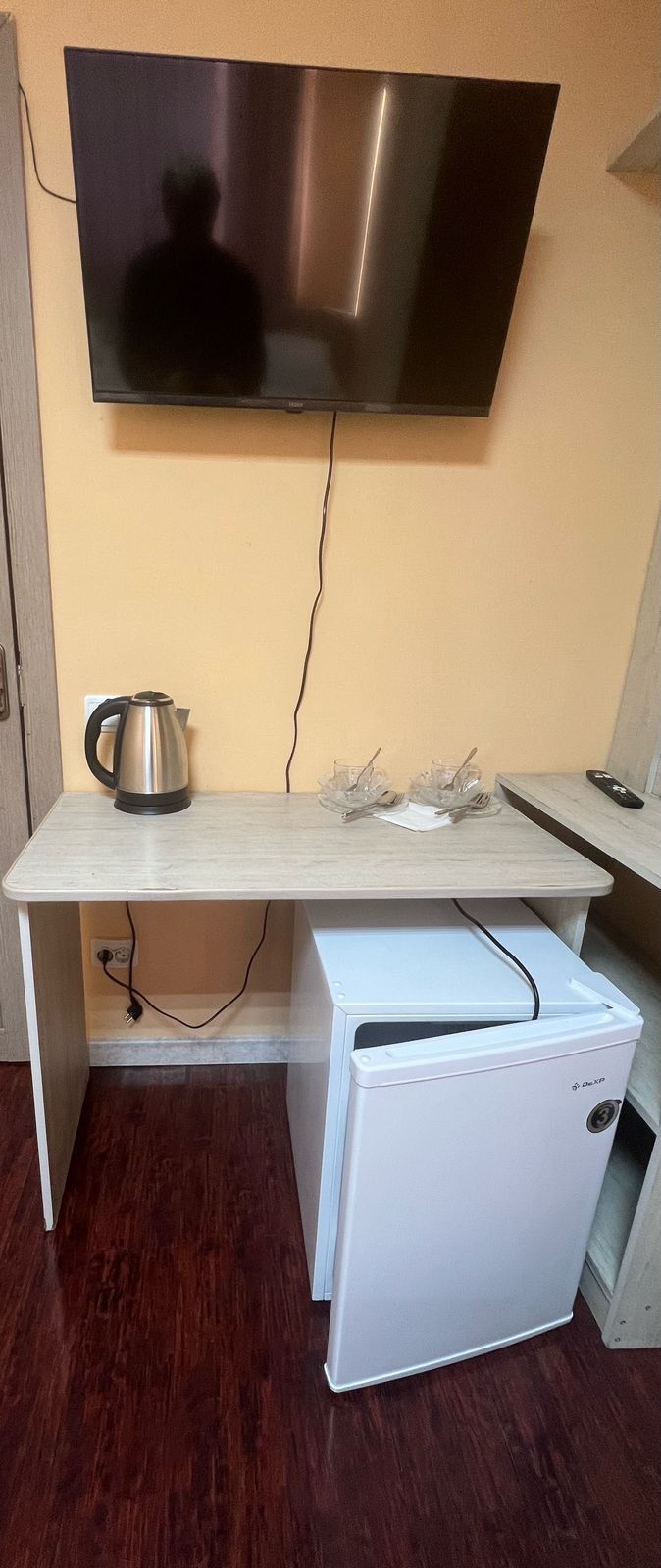 "Хостел" раздельные кровати стоимость 1-го места 2000 рублей