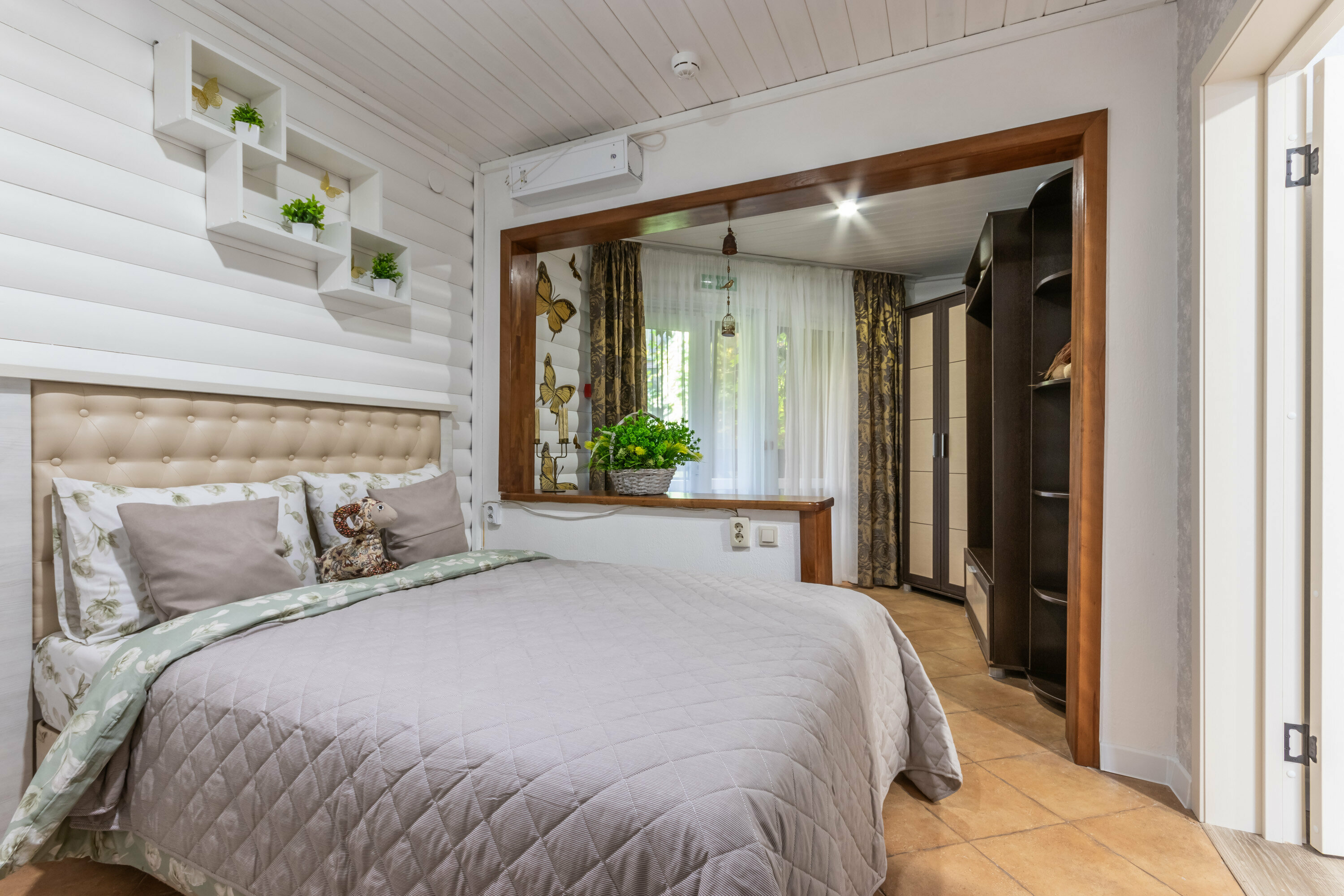 Апартаменты восьмиместные трехкомнатные