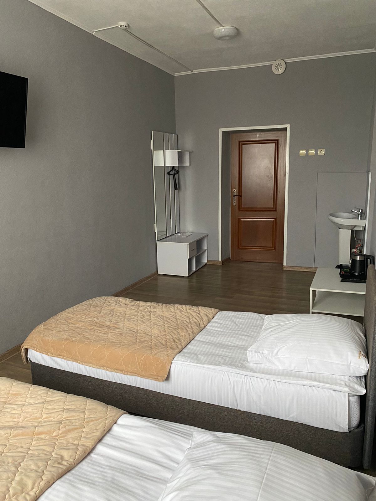 Эконом (удобства на этаже)