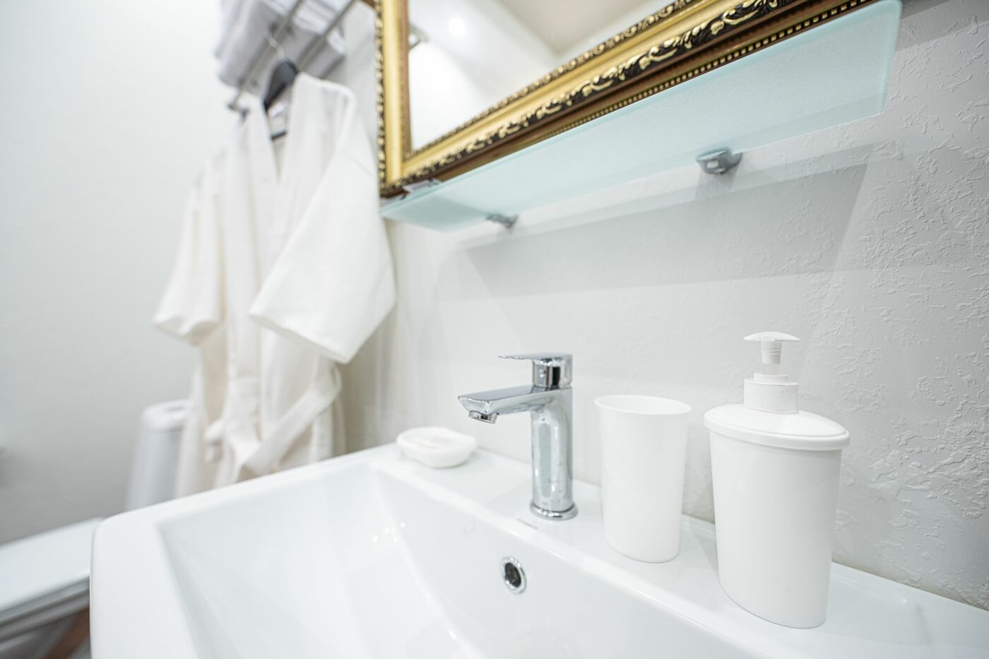 Двухместный номер Стандарт с раздельными кроватями