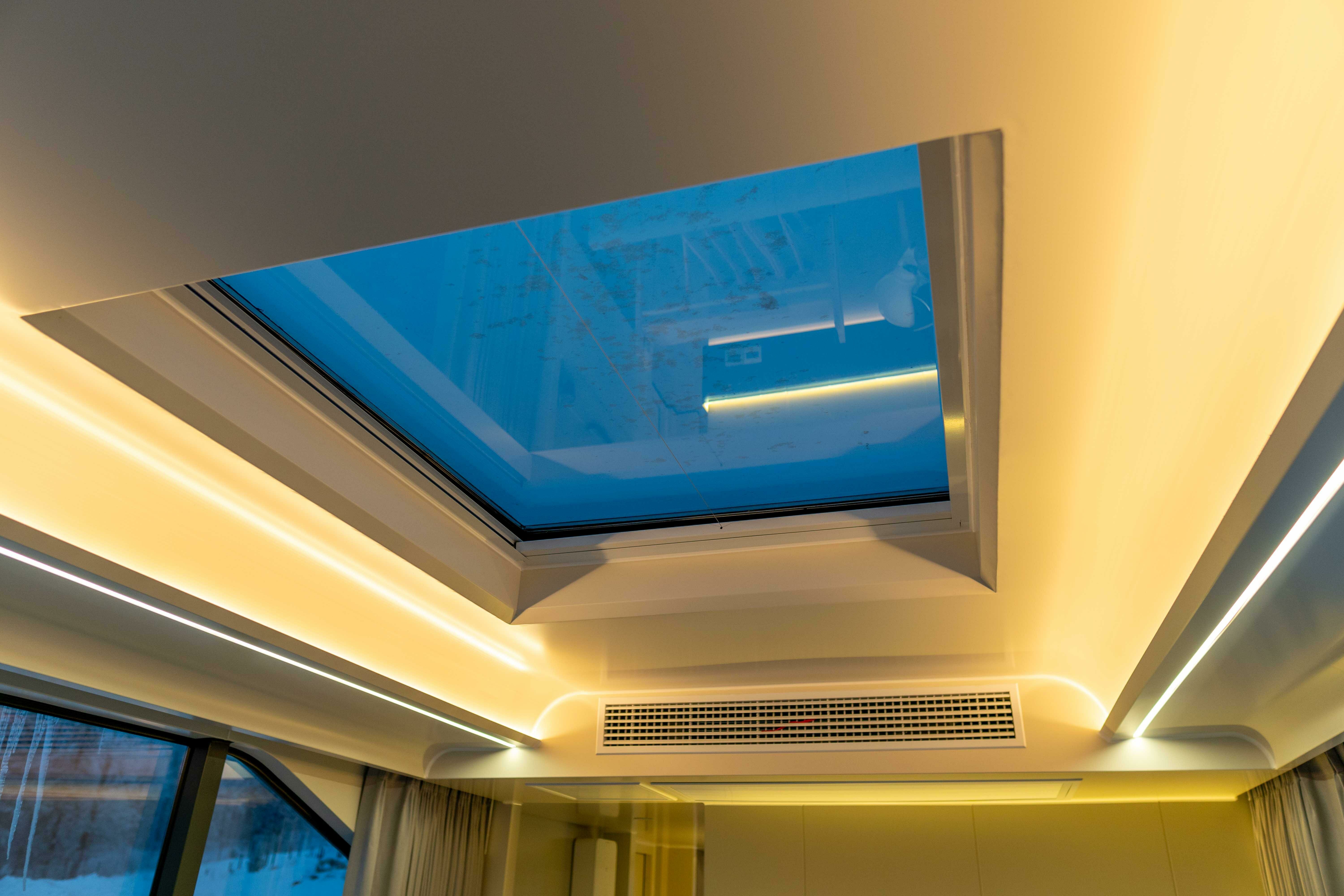 Двухместная капсула