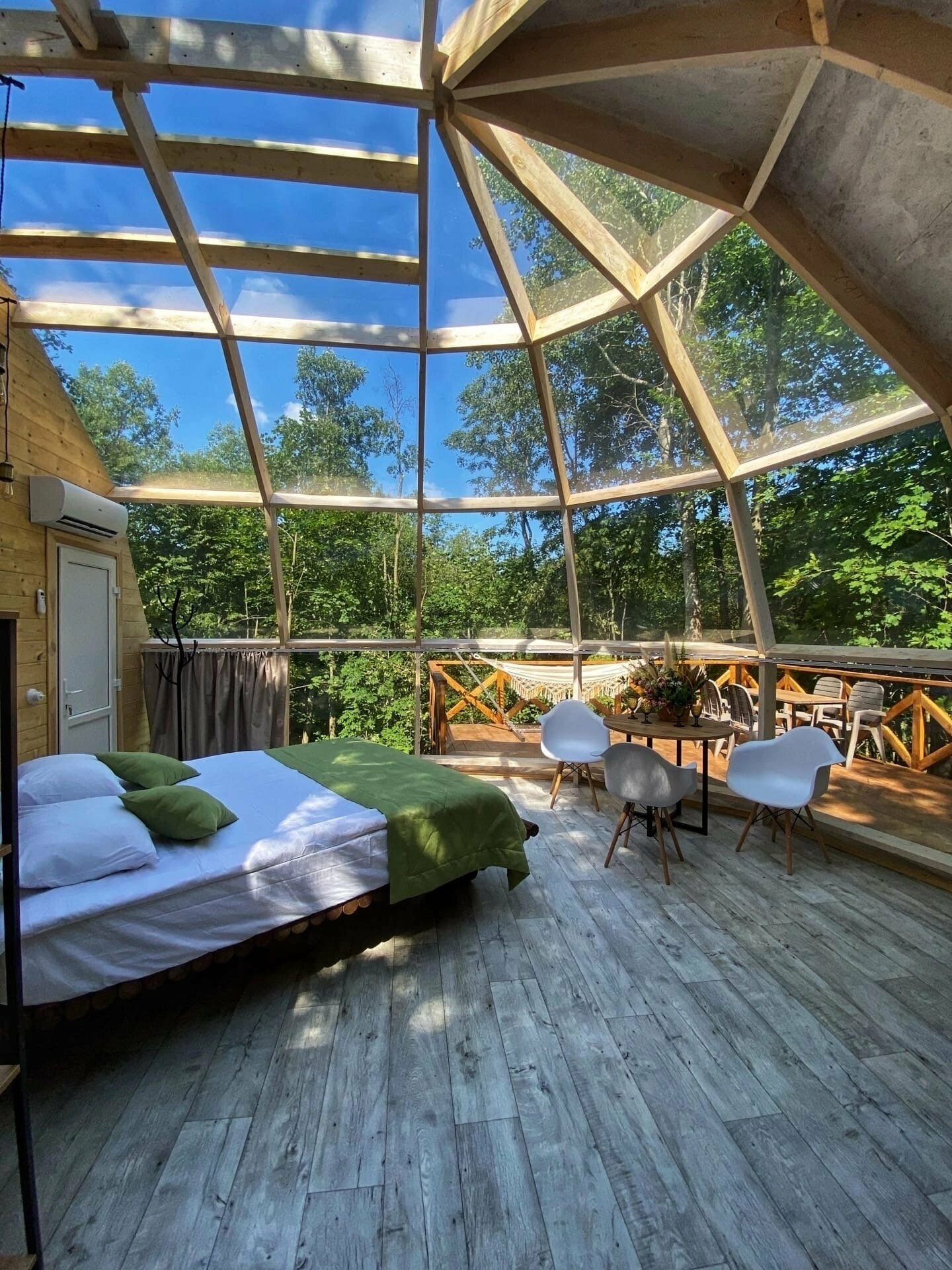 Сфера семейная с сибирским чаном