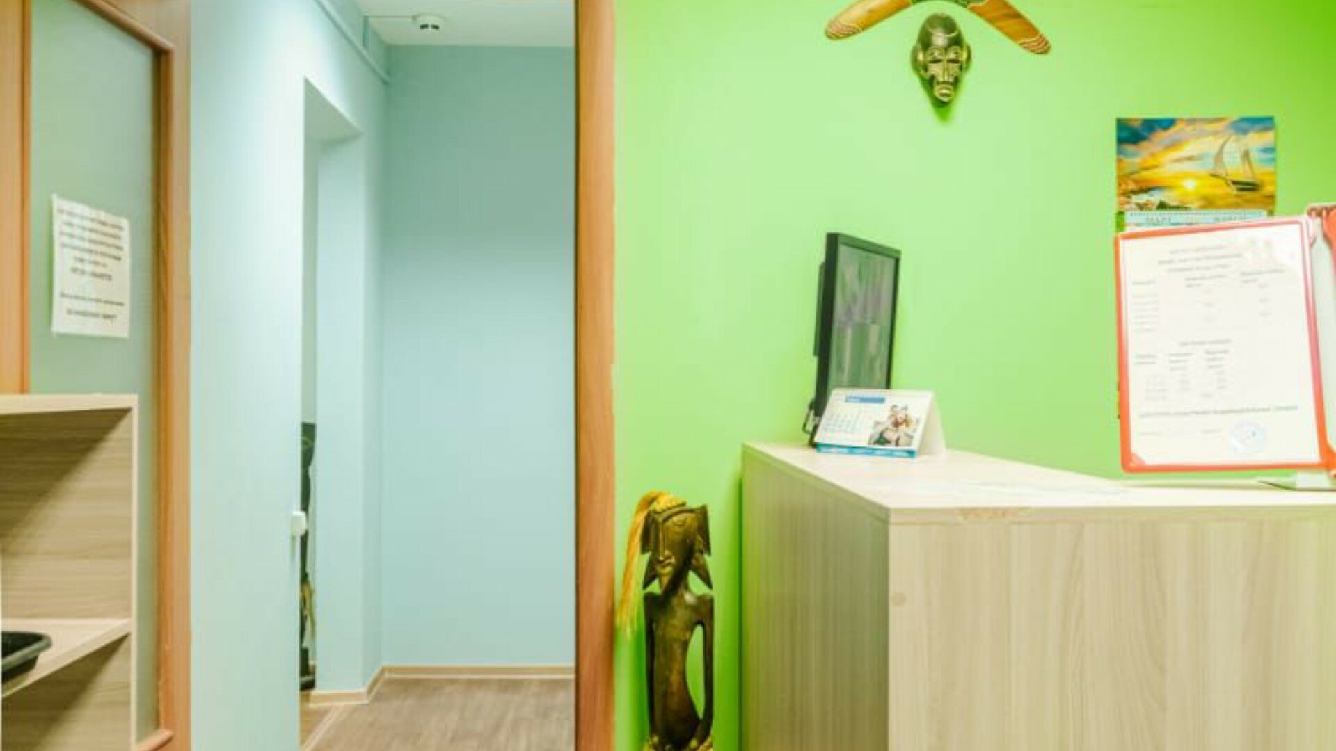 Спальное место на двухъярусной кровати в общем номере для мужчин