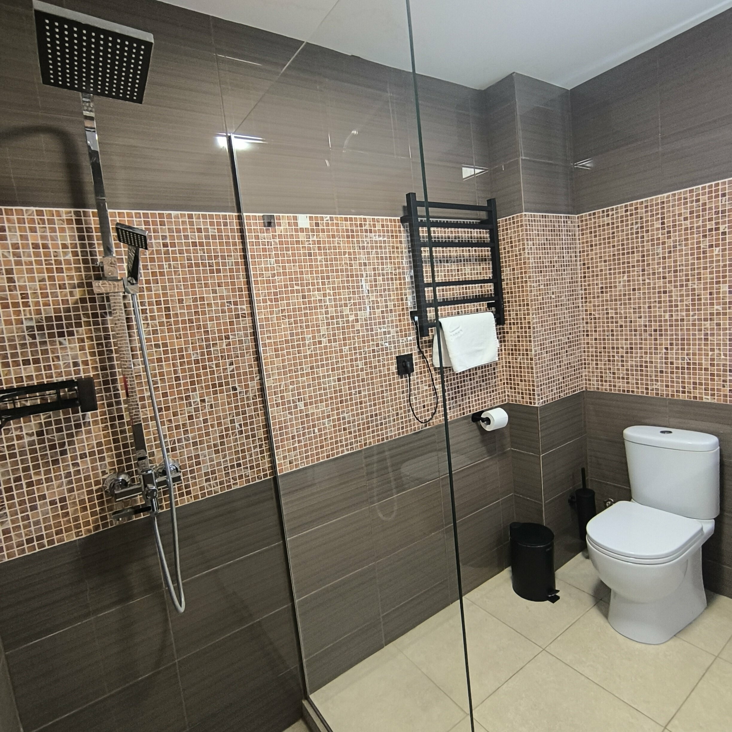 Номер Делюкс