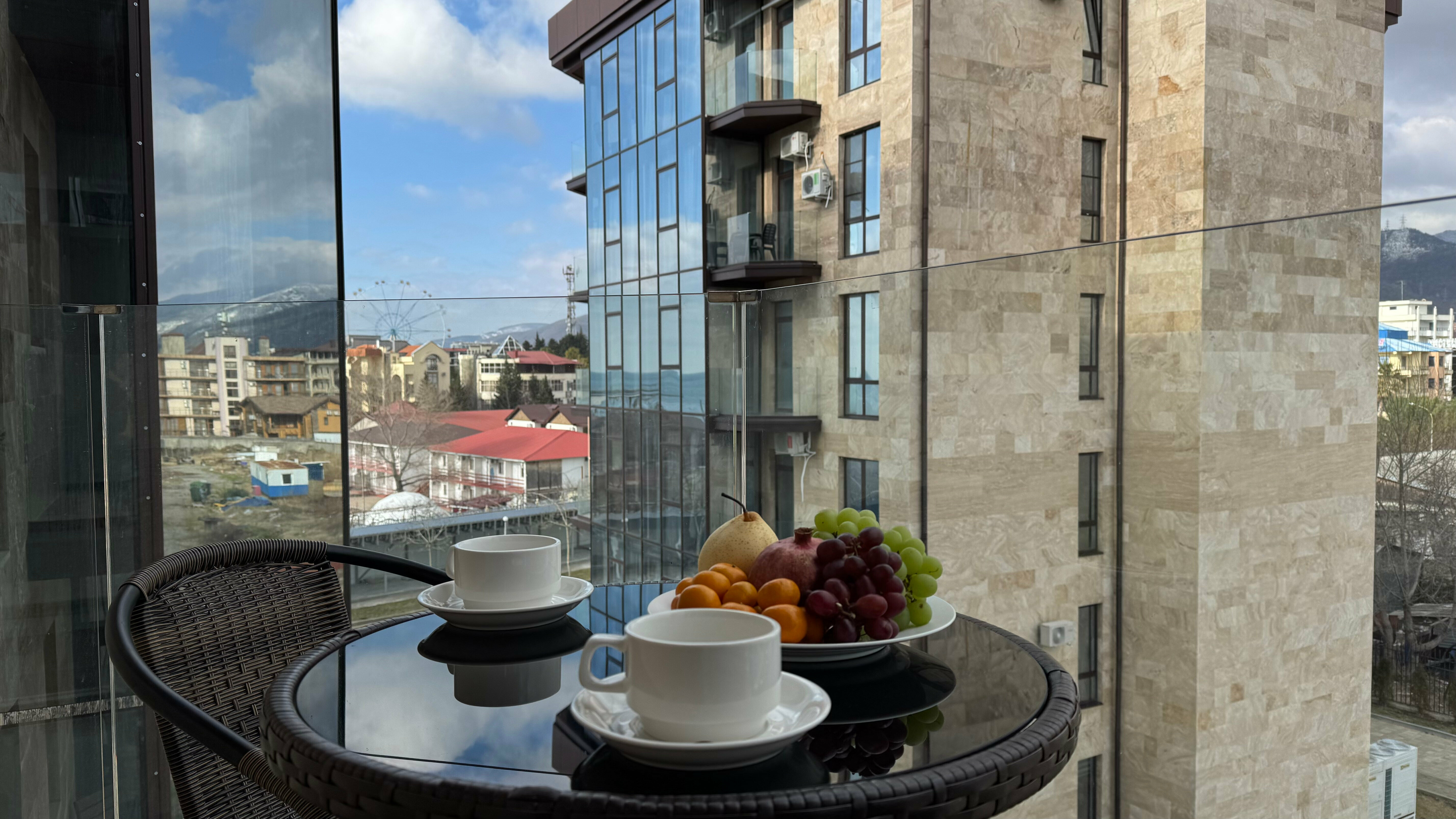 Апартаменты с балконом