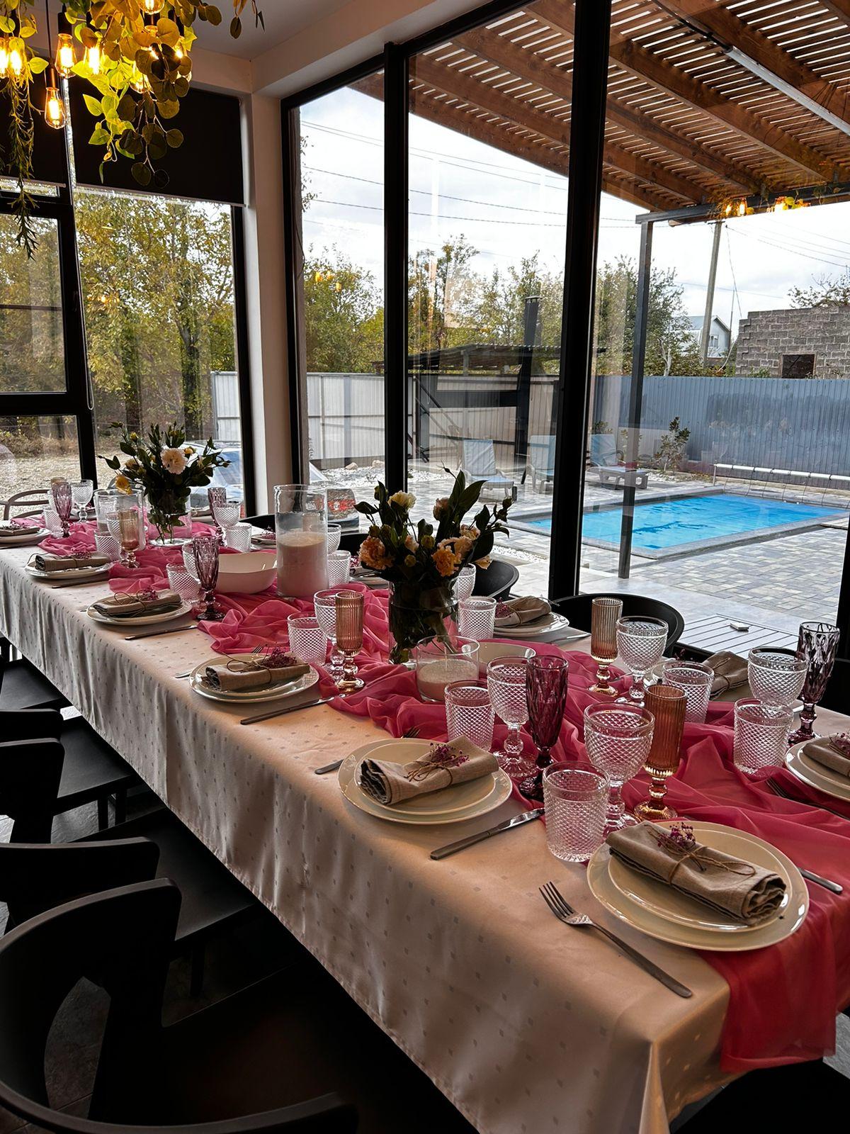 Дом с собственным бассейном