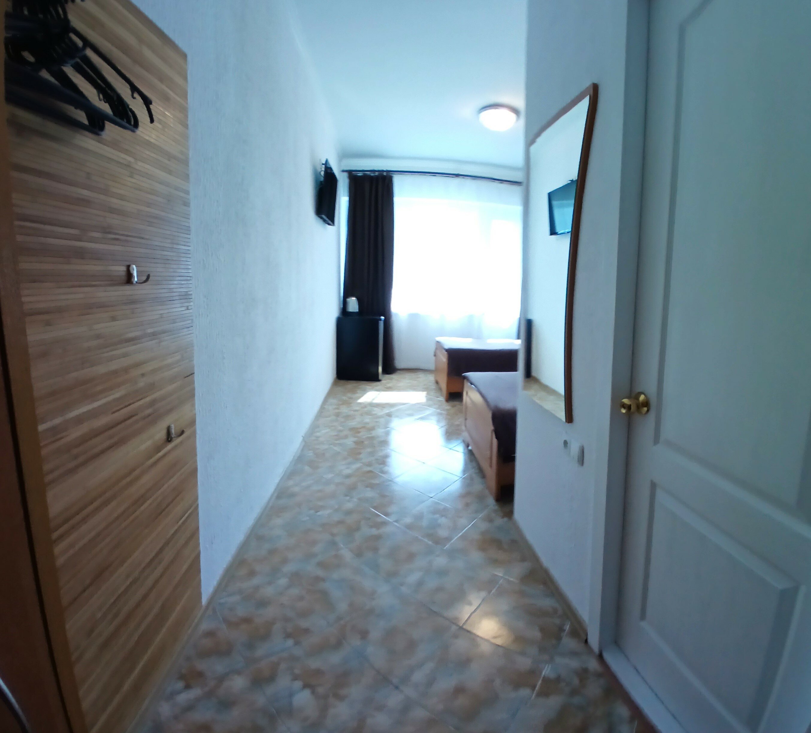 Двухместный номер с 2 отдельными кроватями и балконом