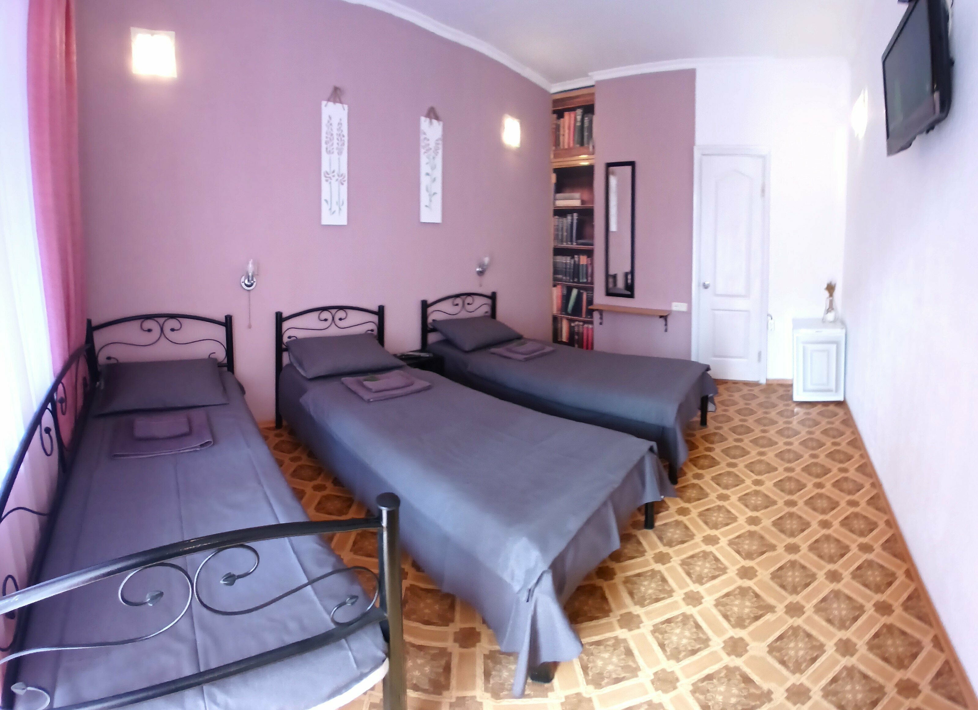 Стандартный трехместный номер