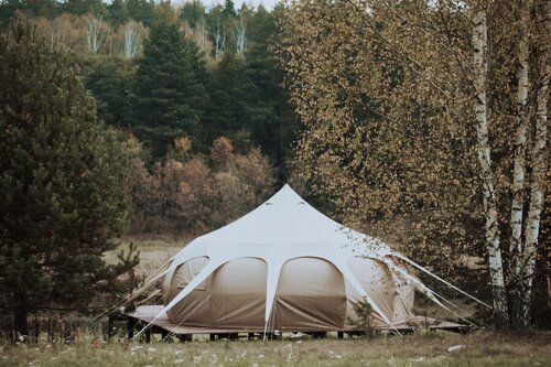 Шатер-лотос в Buno Camp