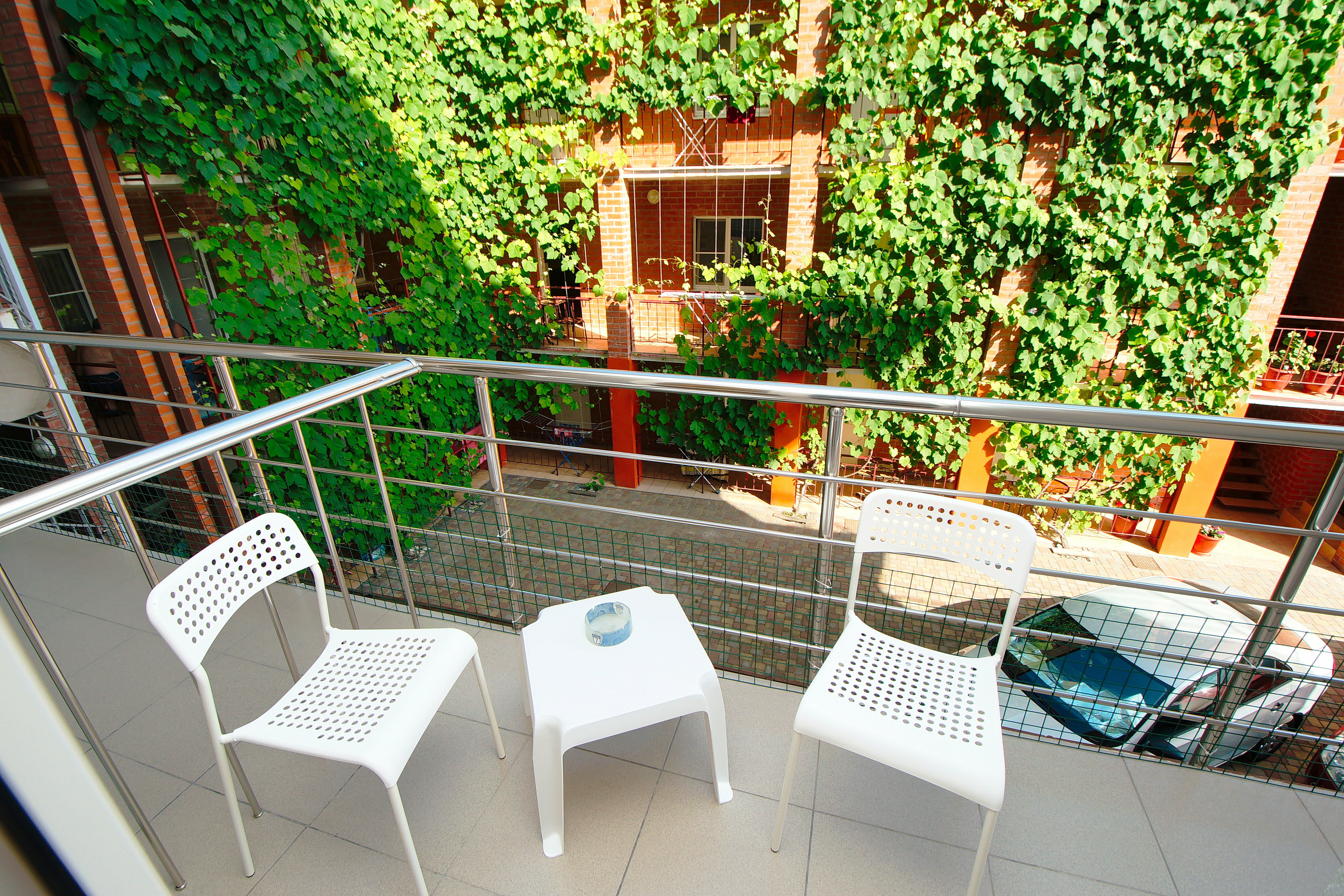 Стандартный 2х-местный с диваном и двуспальной кроватью