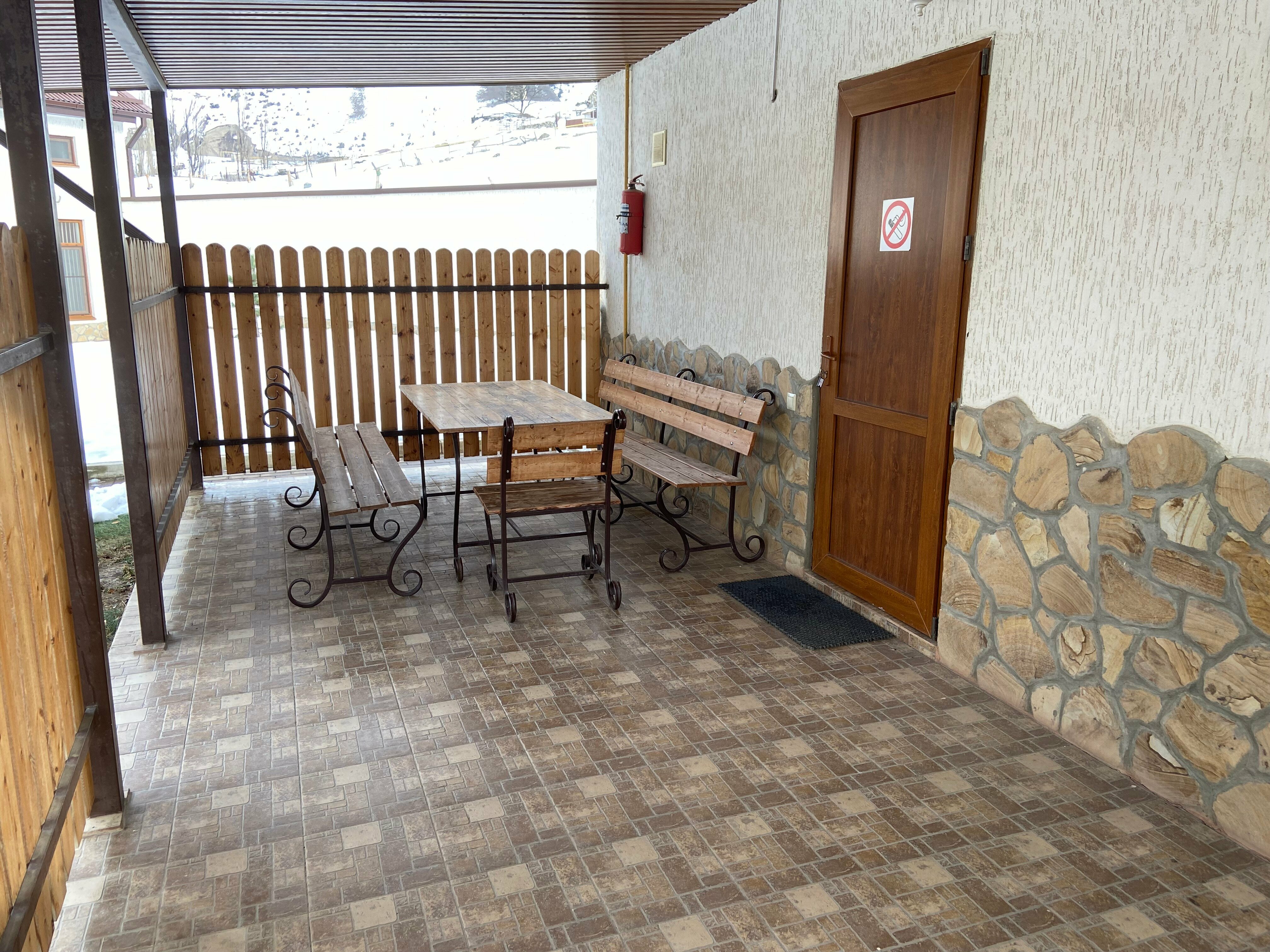 Дом с видом на горы