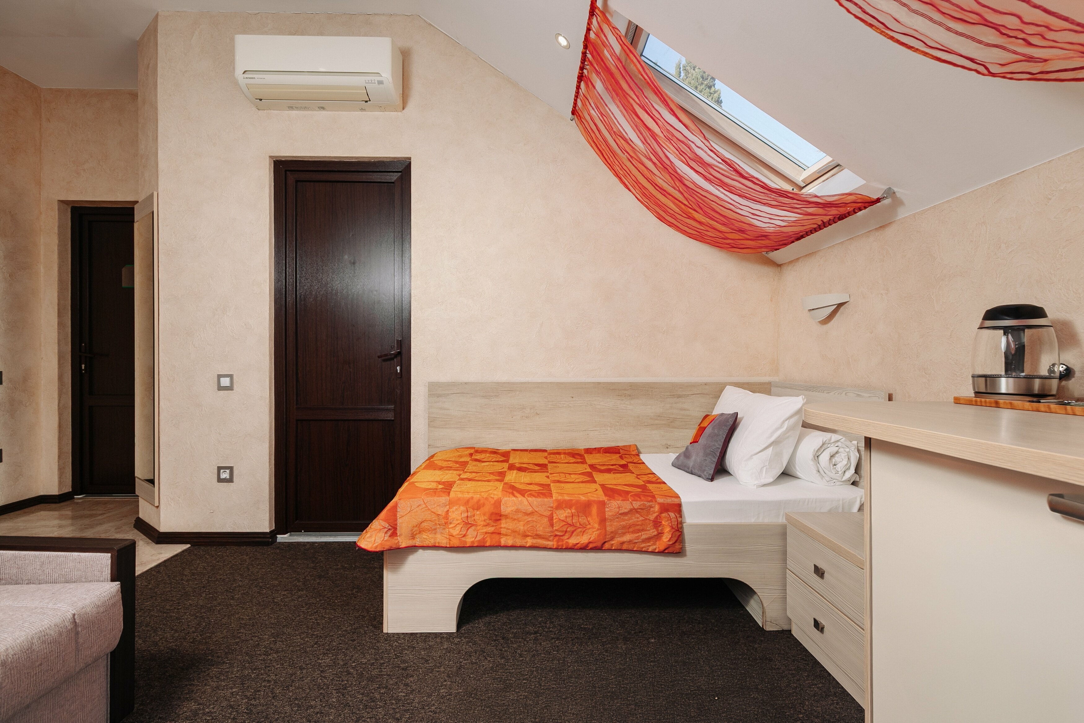 Стандартный трехместный номер