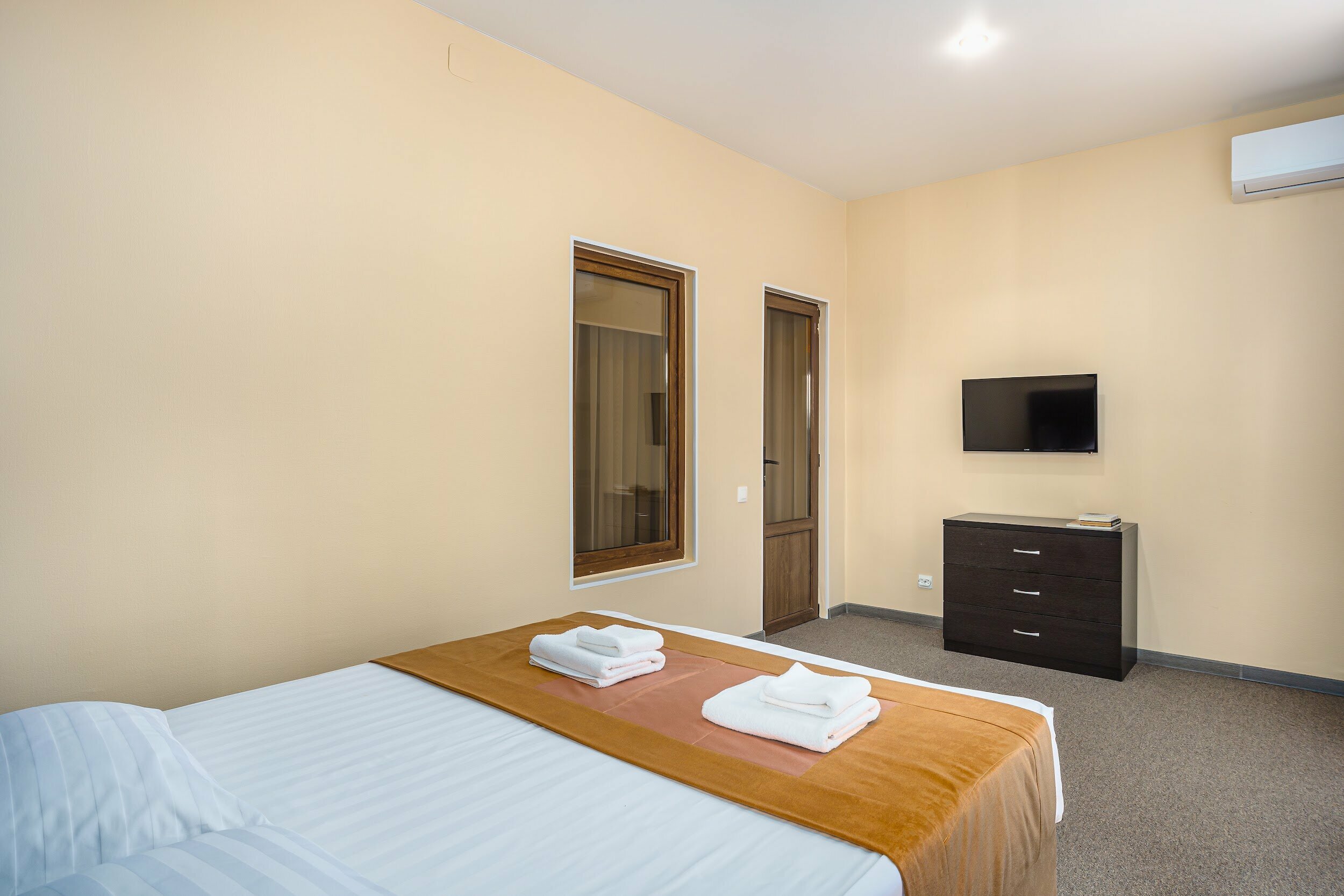 Семейный номер с балконом