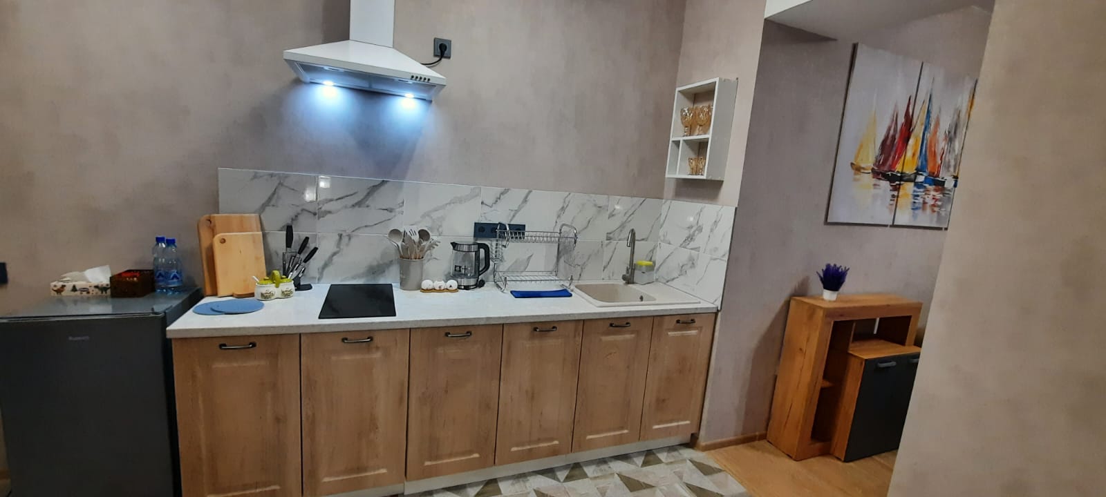 Номер-студия с кроватью размера «king-size»