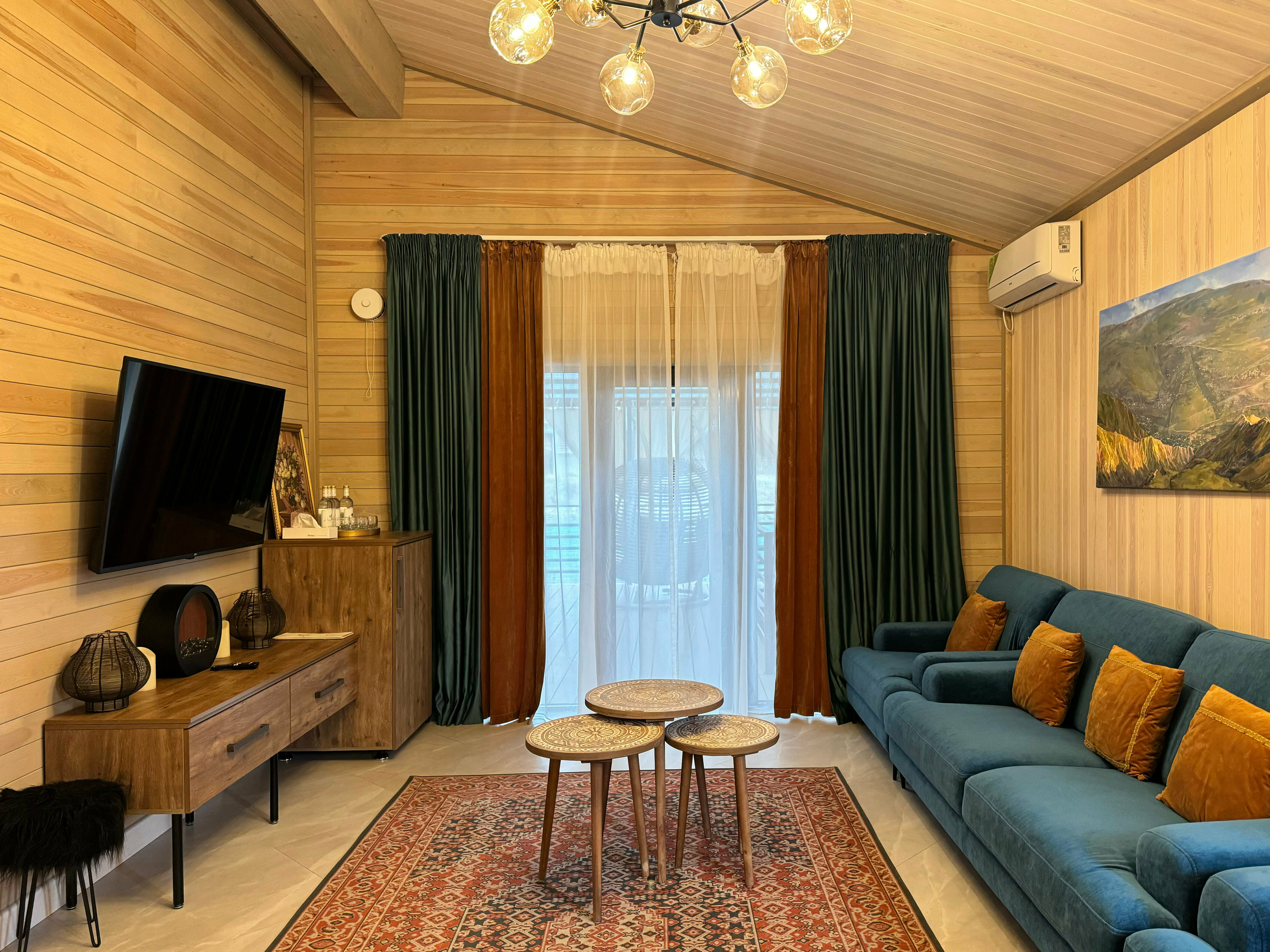 Коттедж Делюкс