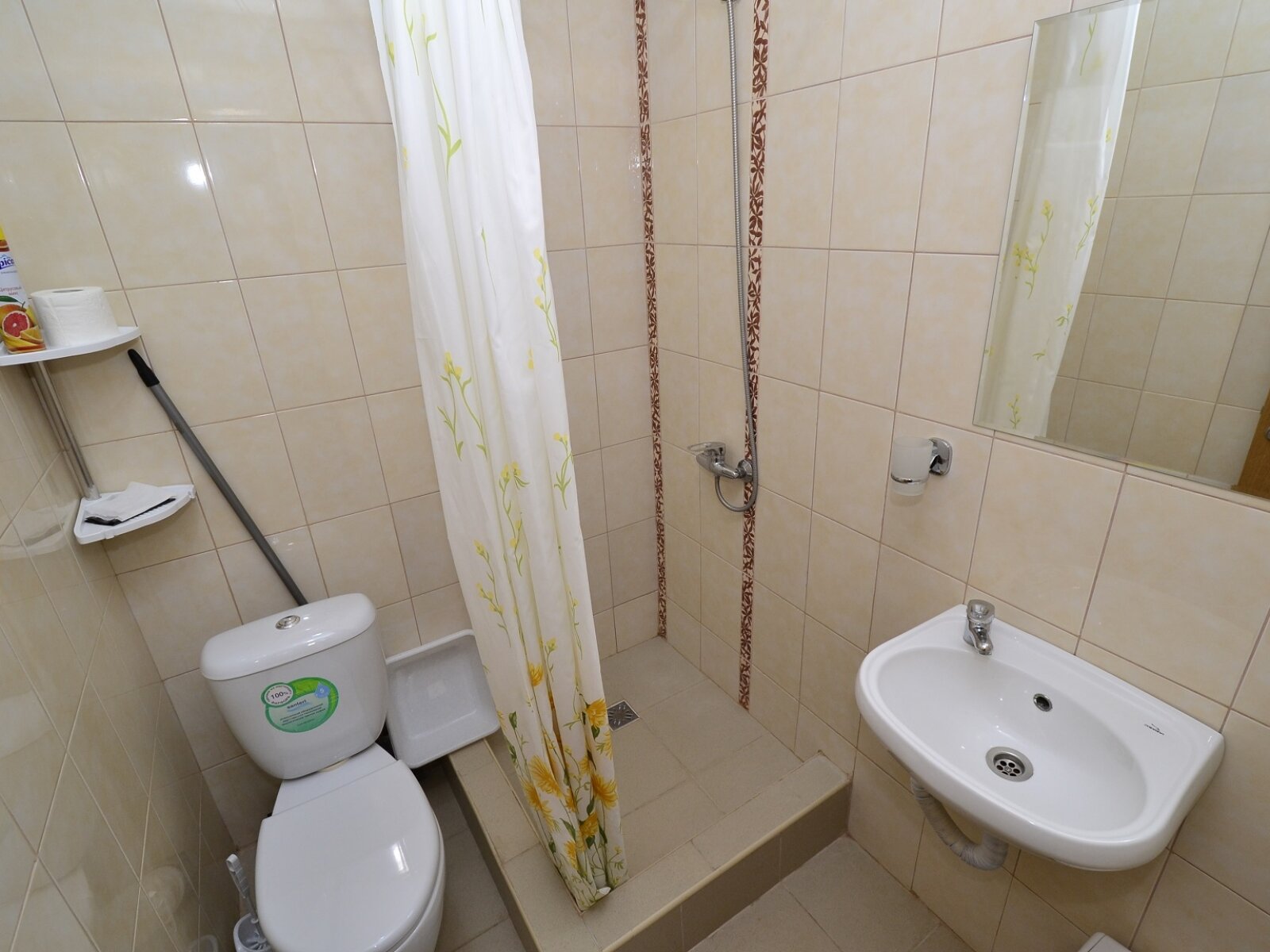 Бюджетный трехместный номер