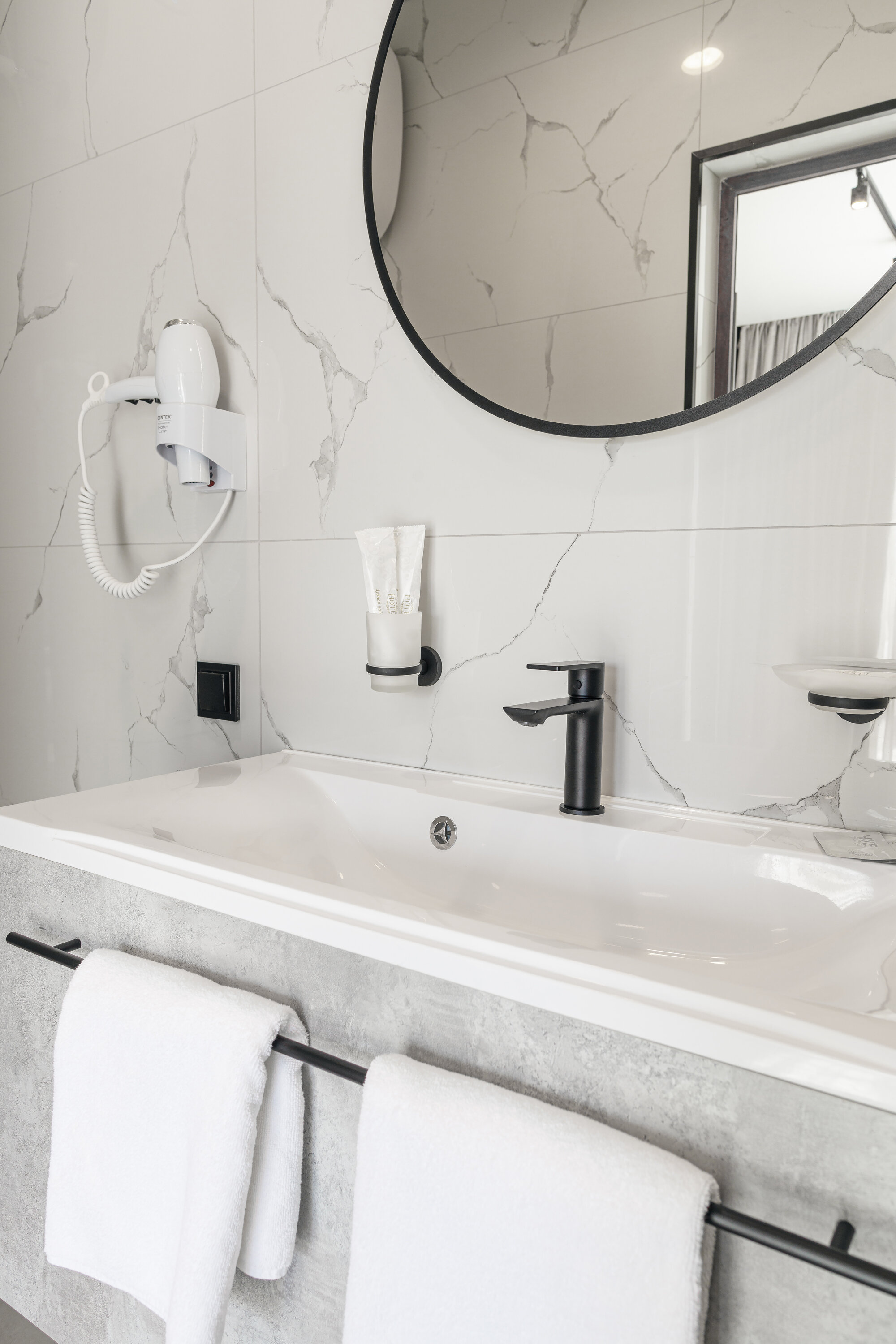 Номер-студия с видом на озеро