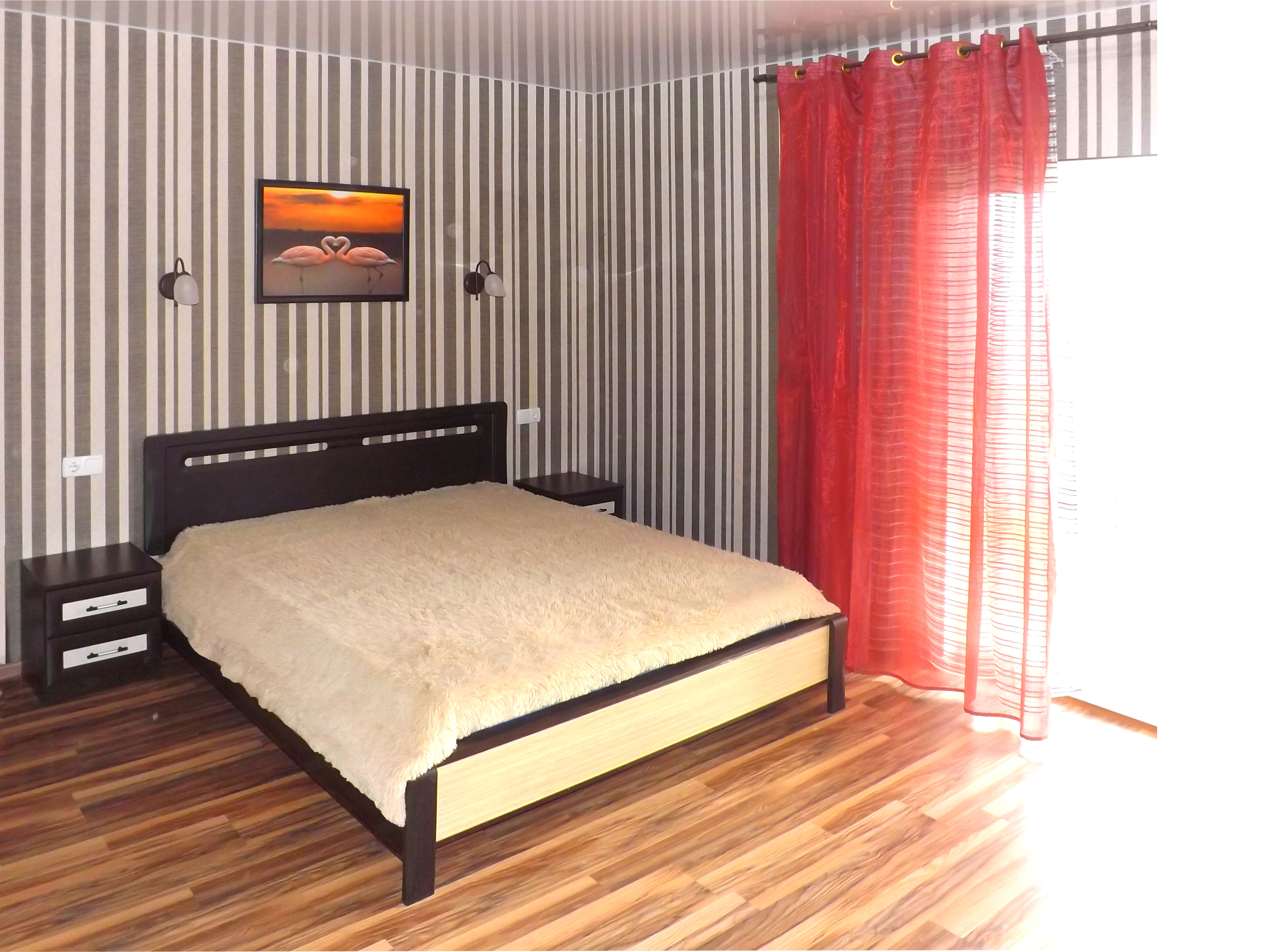 Семейный номер с боковым видом на море