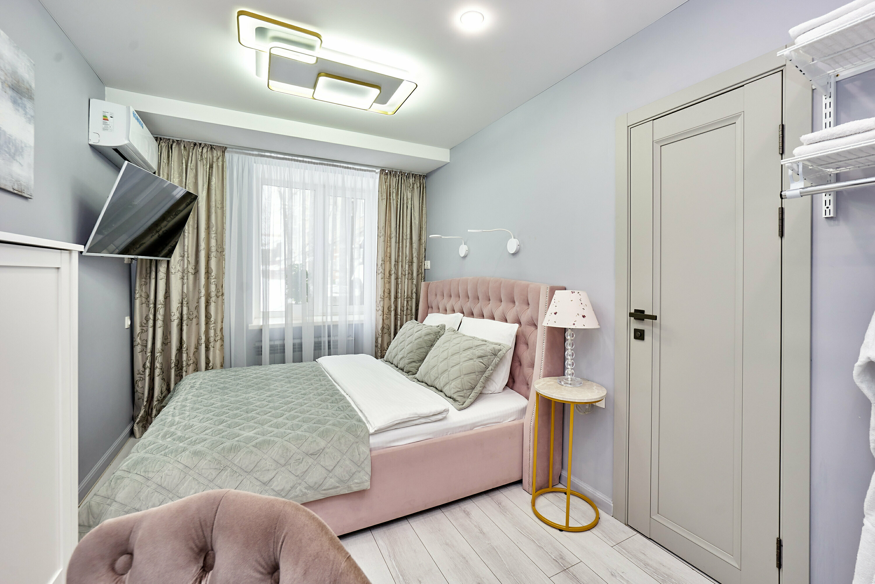 Стандартный номер с кроватью размера «king-size»