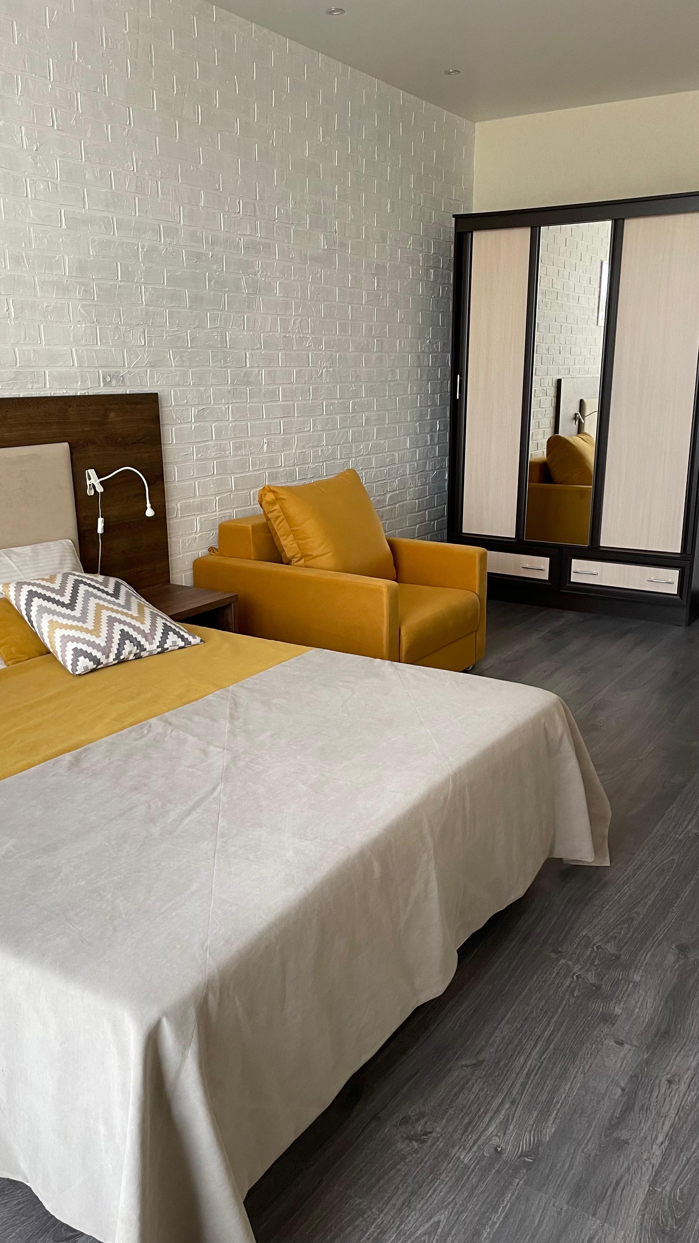 Семейный номер с балконом