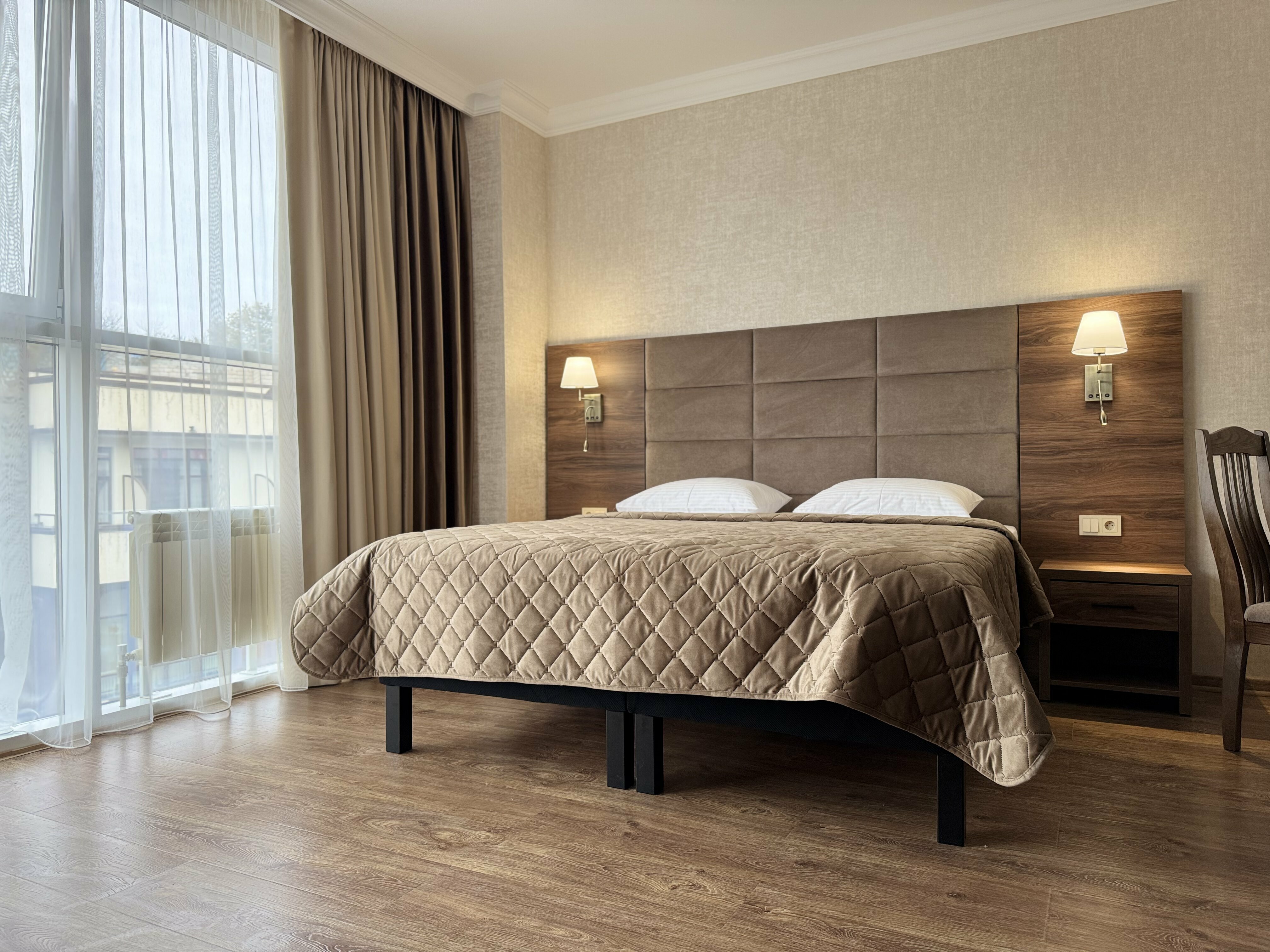 Трехместный номер «Комфорт» с душем