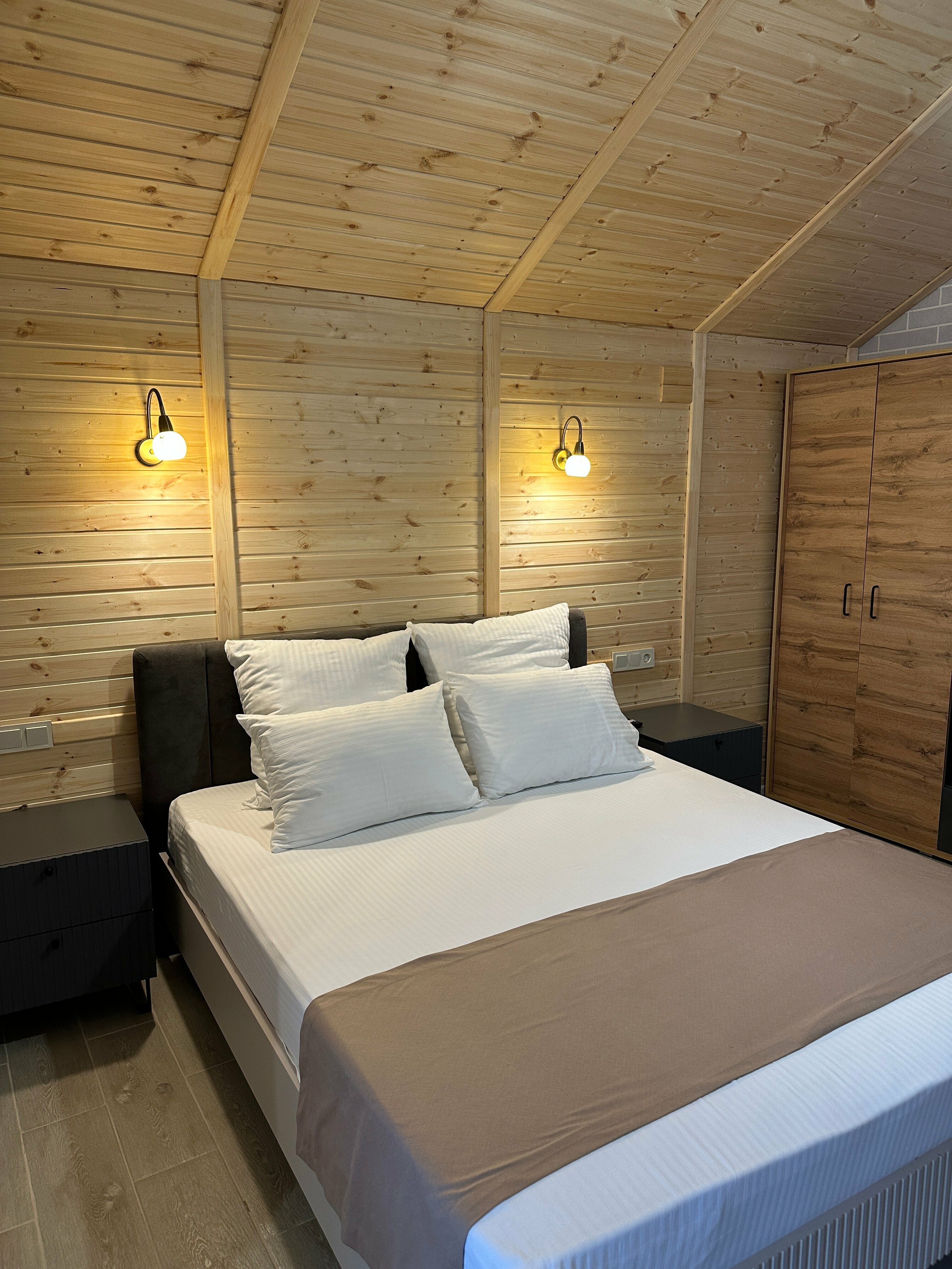 Коттедж 35 кв. с кухонным модулем Дом2