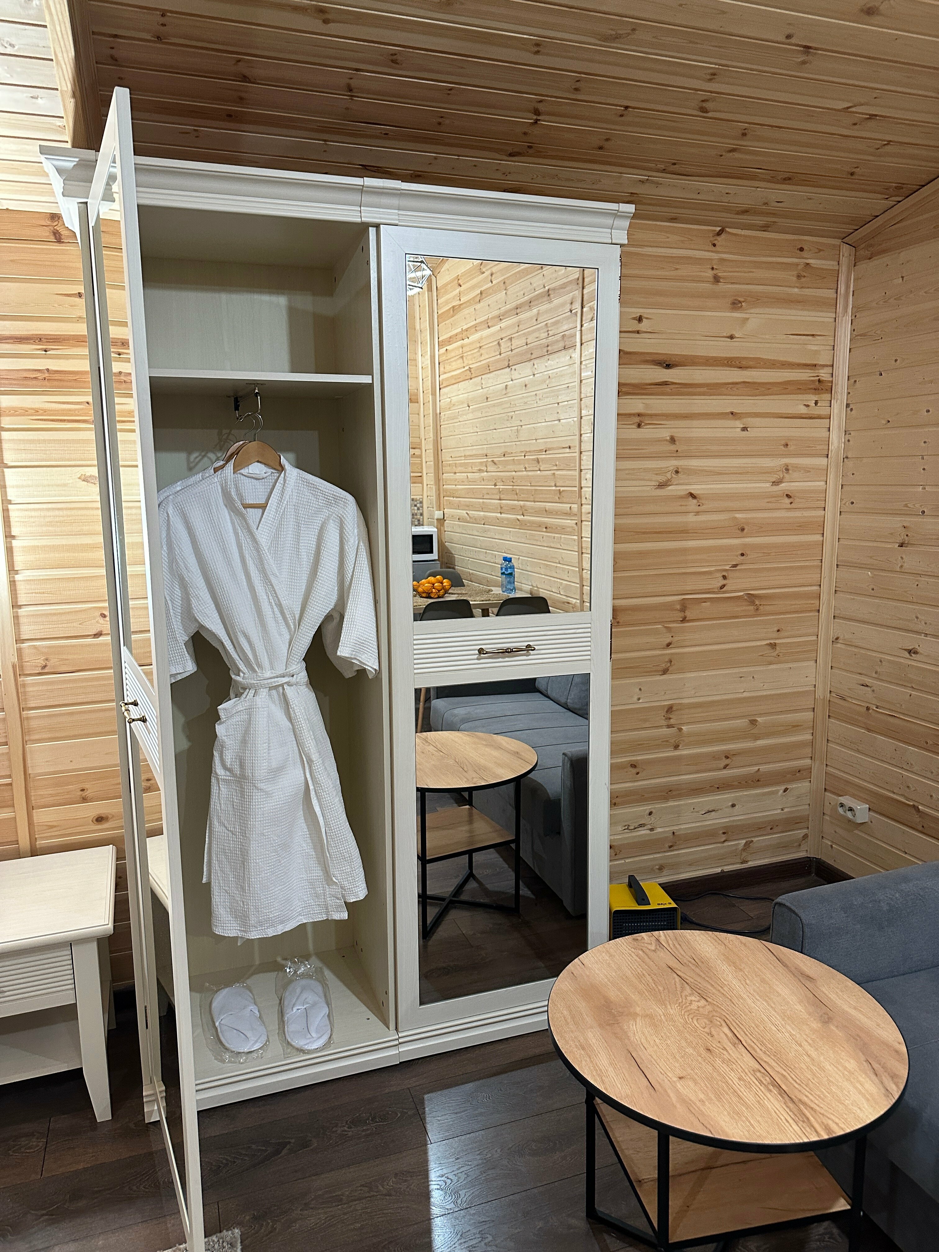 Коттедж 40 кв. с кухней