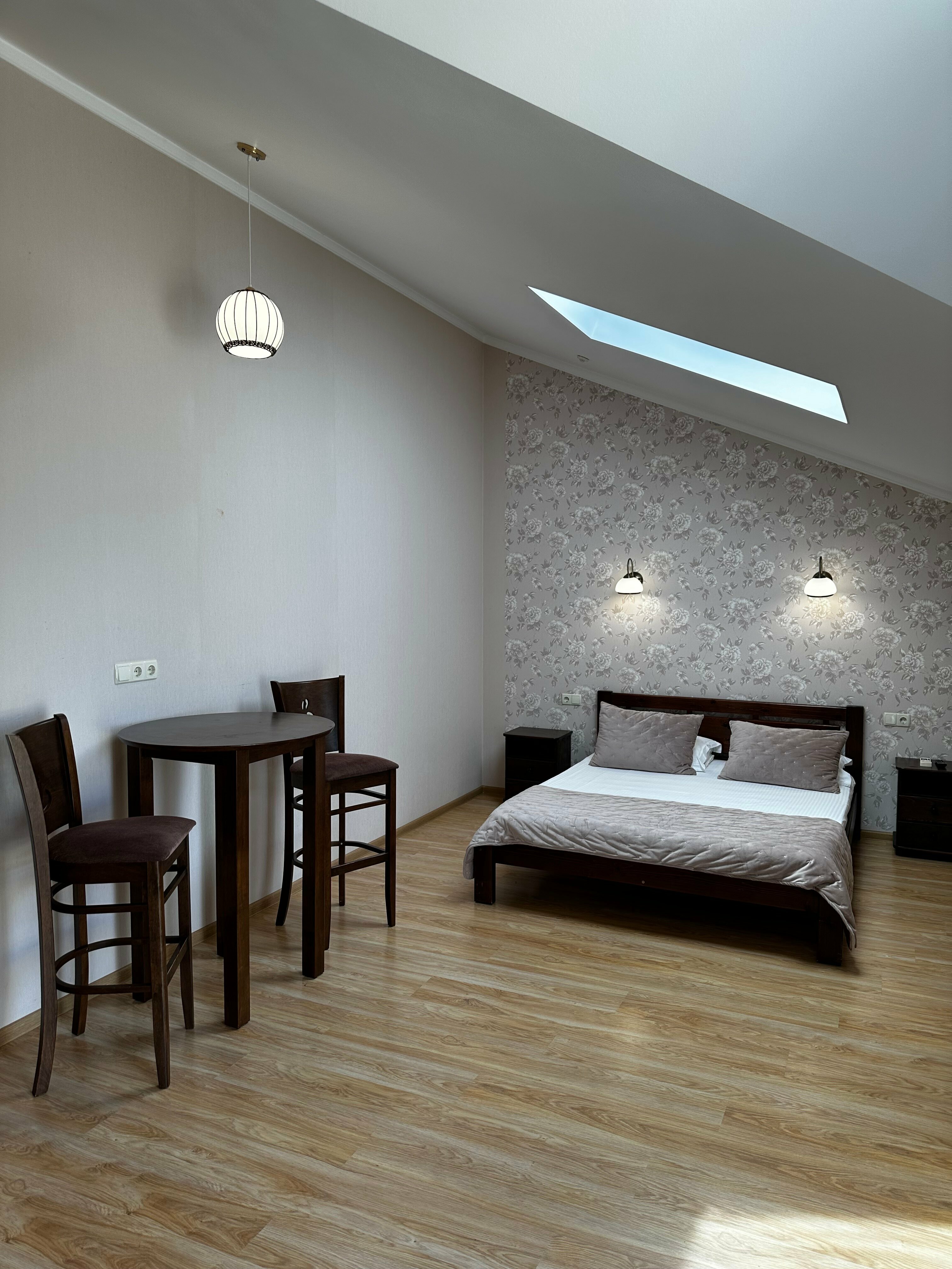 Люкс с балконом