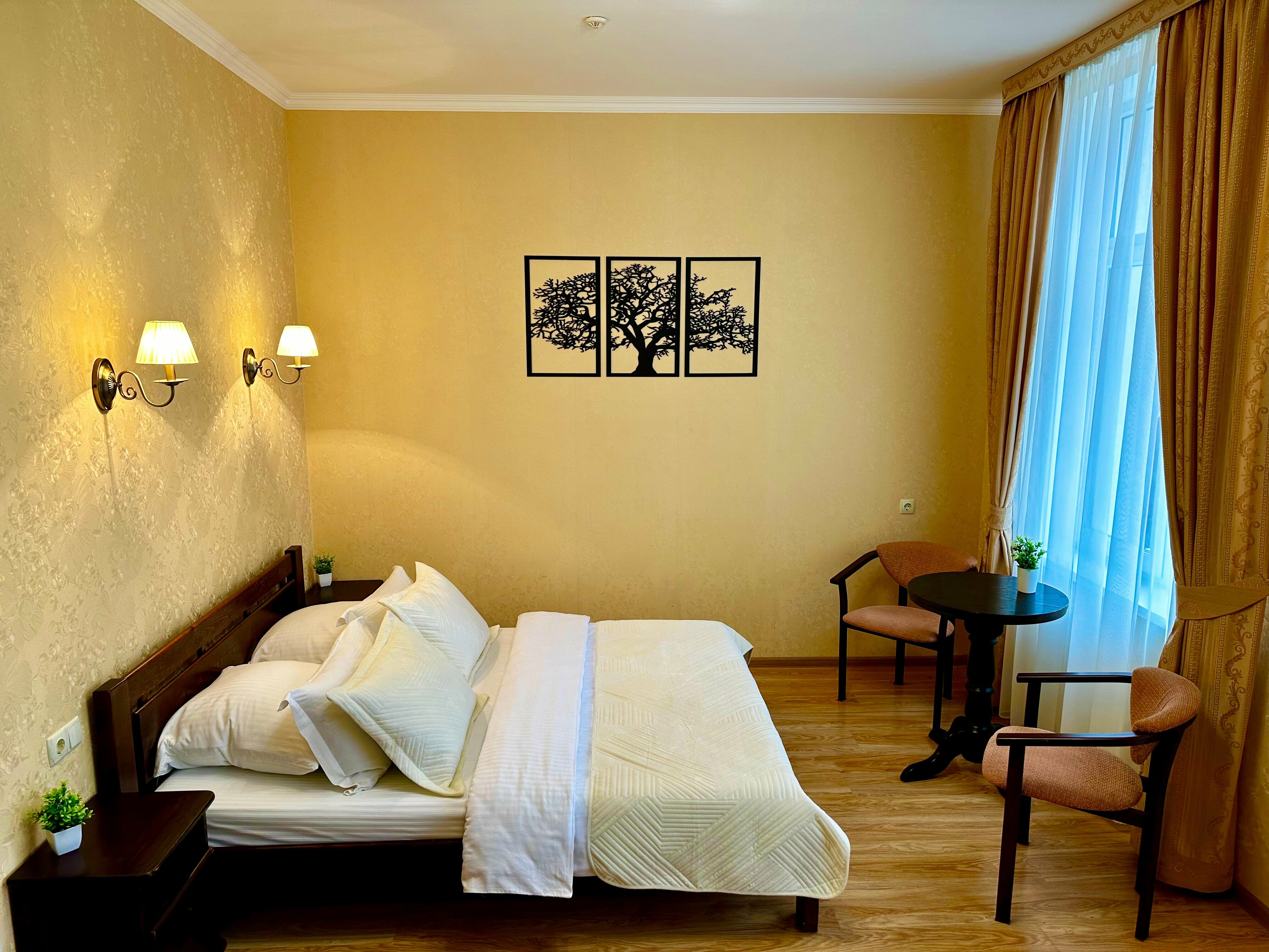 Люкс с балконом