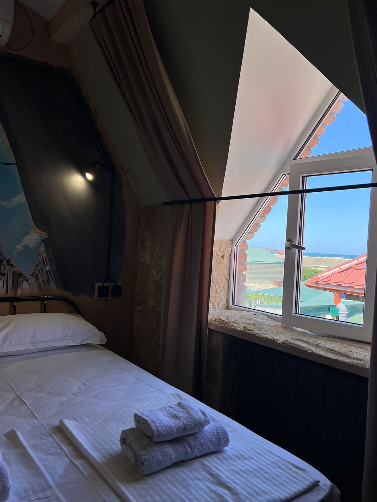 Небольшой двухместный номер с 1 кроватью