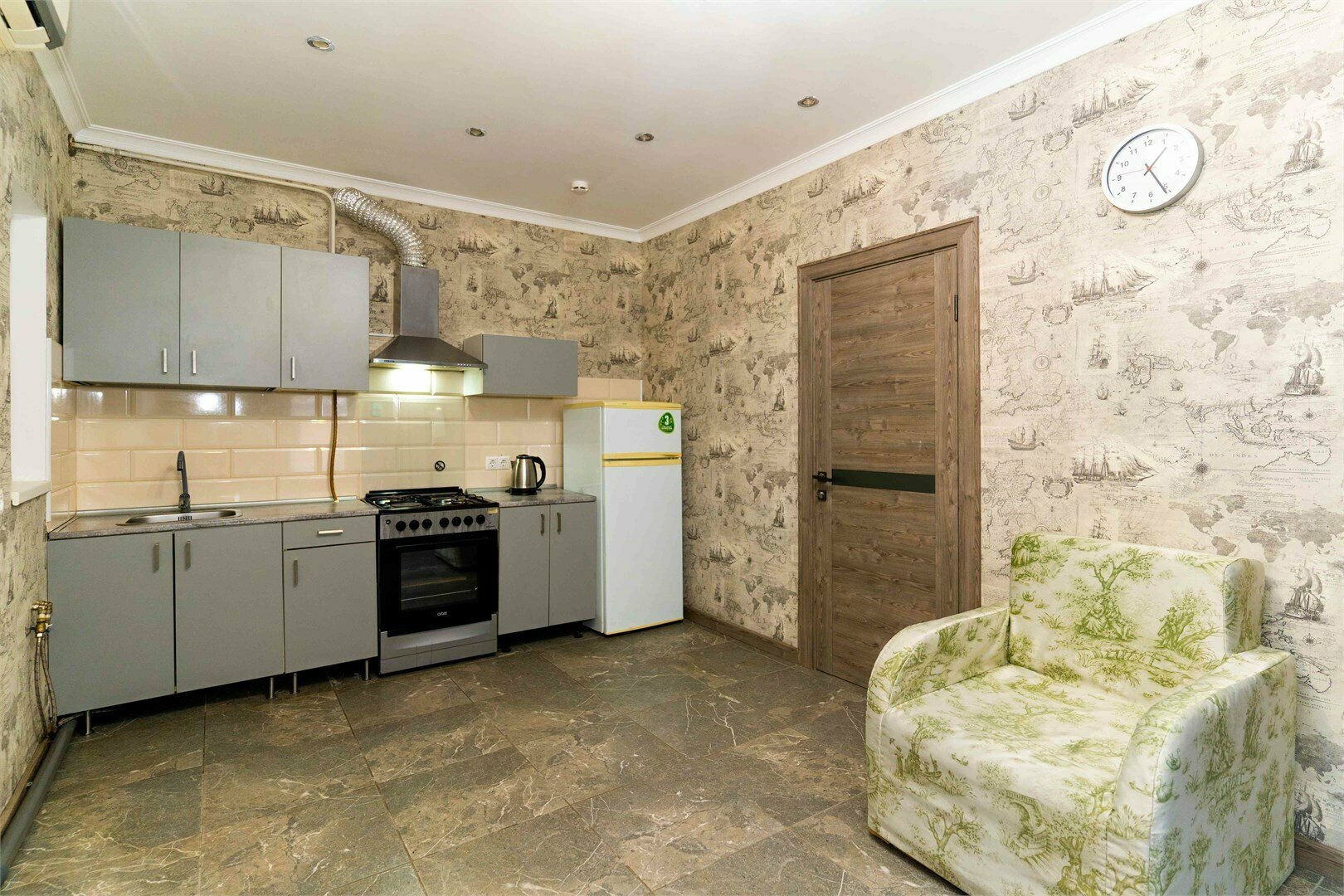 АПАРТАМЕНТЫ ( Дом)