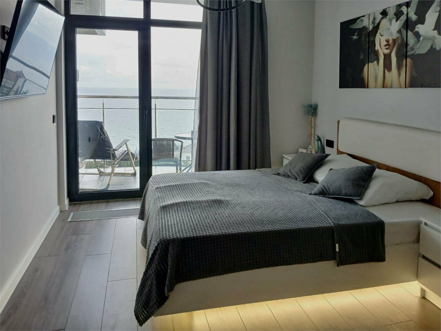 Дизайнерская студия LS-DEEP MUSIC  звуки лета в Алуште - вид на море с 13 этажа