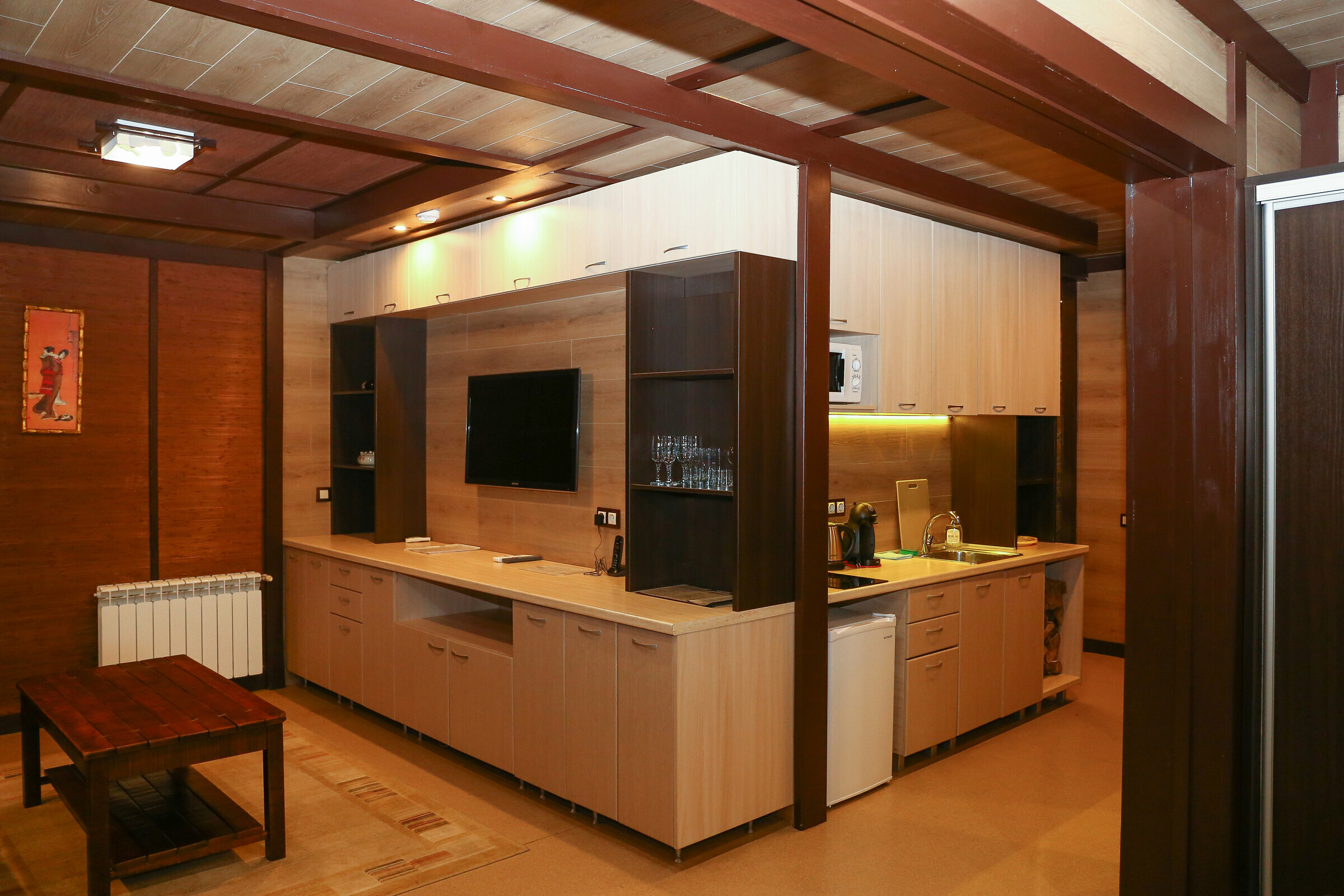 Вилла с баней на берегу озера