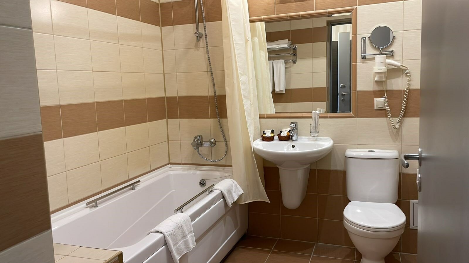 Двухместный номер с 2 отдельными кроватями